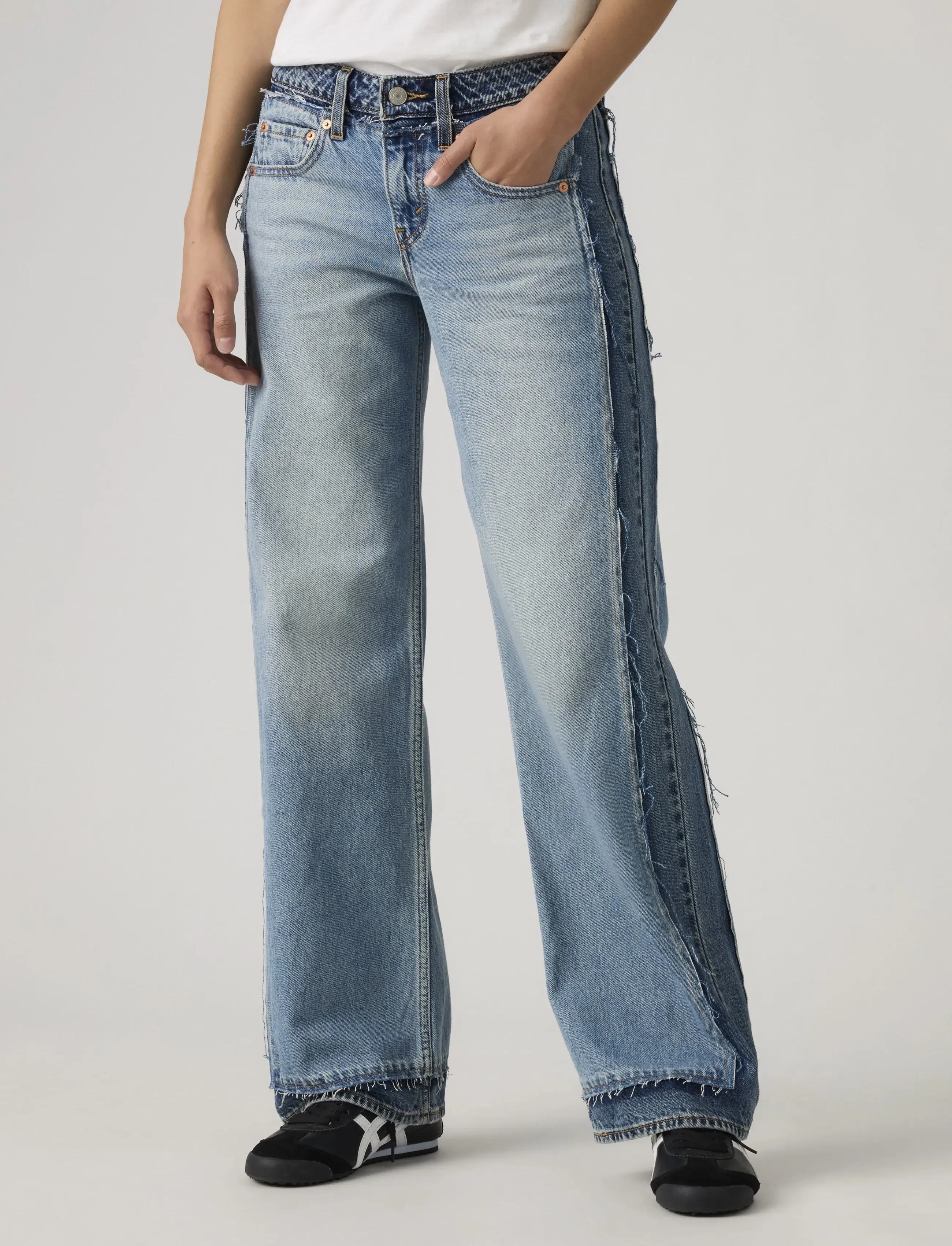 Levi's® - LOW LOOSE DECON UPON REFLECTIO - hosen mit weitem bein - med indigo - worn in - 5