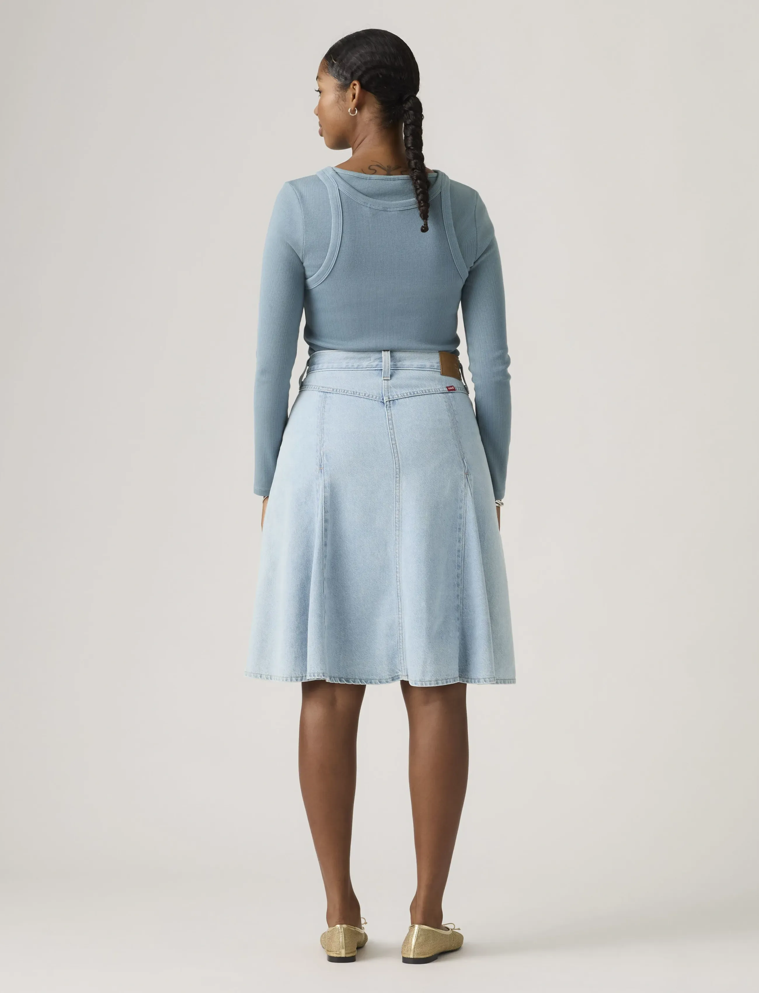 Levi's® - GODET KNEE LENGTH SKIRT OF COU - jupes en jeans - med indigo - flat finish - 4