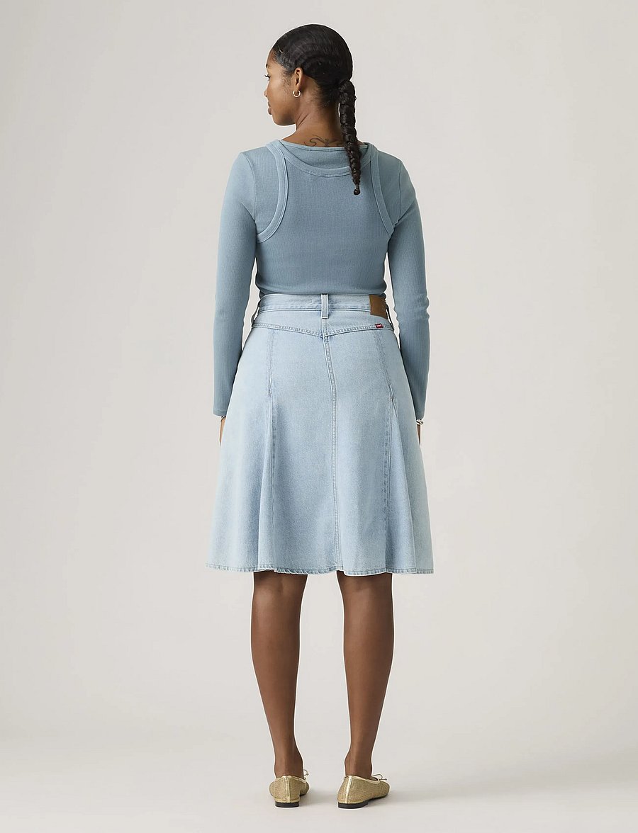 Levi's® - GODET KNEE LENGTH SKIRT OF COU - denim skirts - med indigo - flat finish - 4