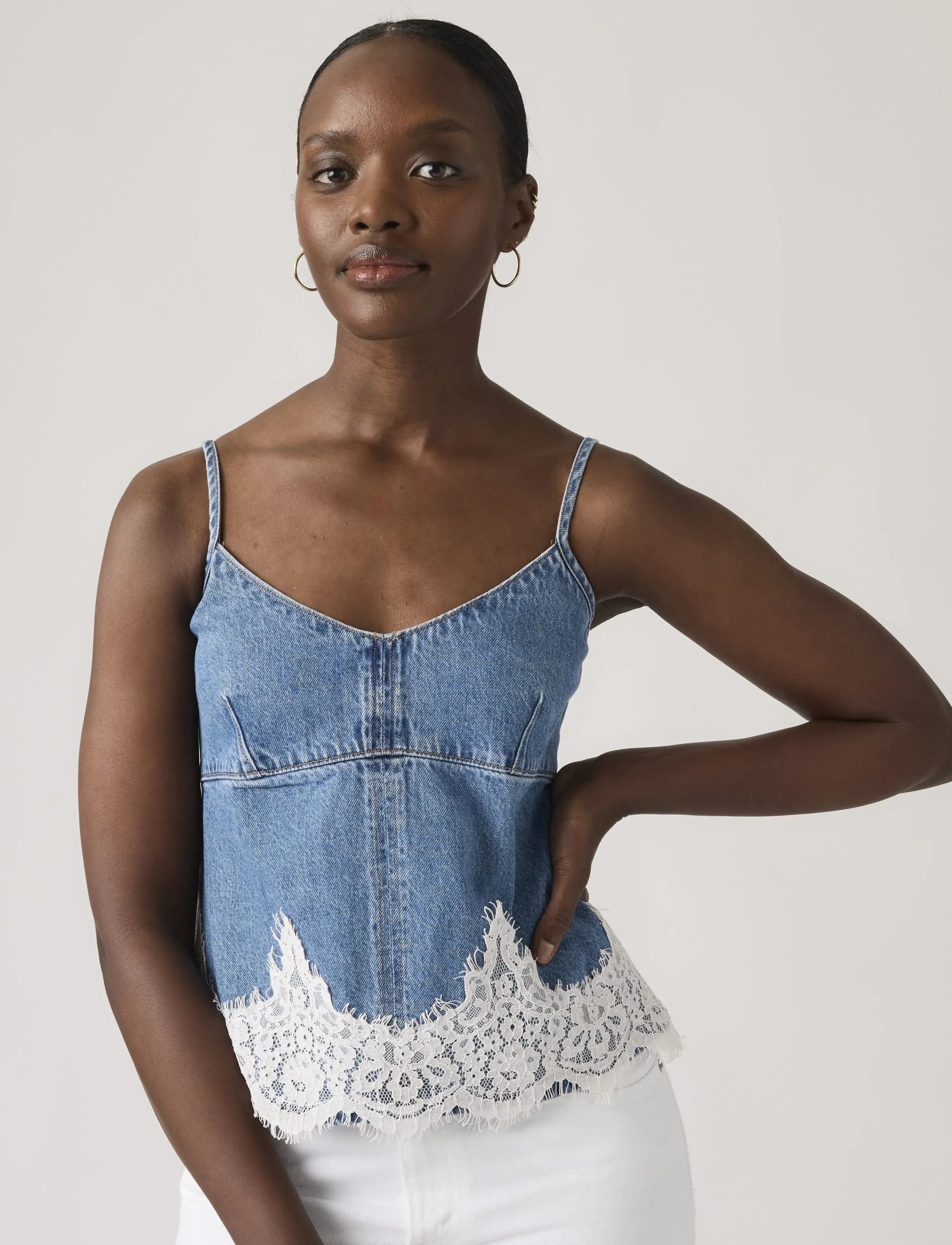 Levi's® 90S DENIM CAMI SLIPPED MY MIND - Crop tops - MED INDIGO - FLAT FINISH / blue