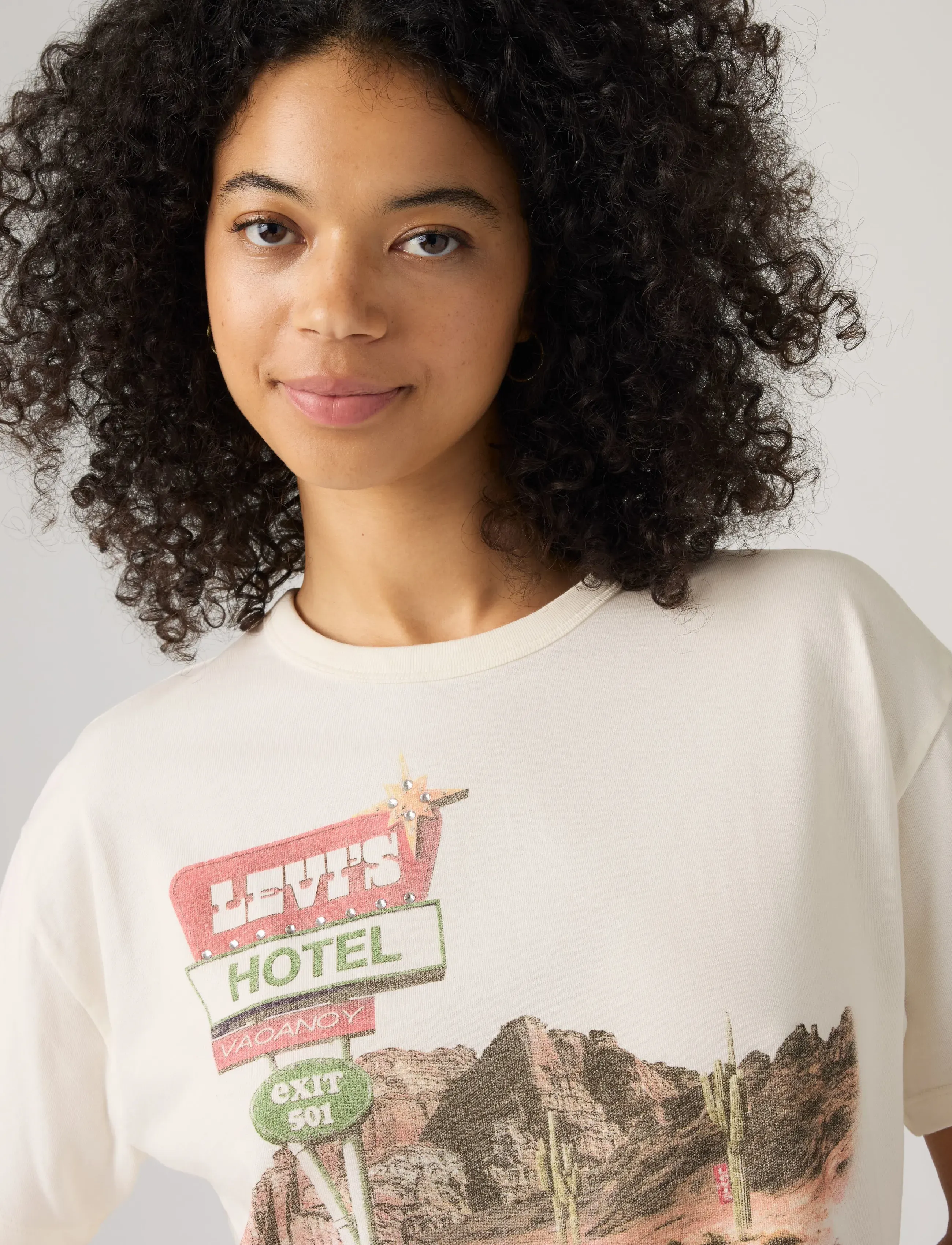 LEVIS ® Gr Vintage Tee Levis Hotel Vt t-shirts dam – bild 4