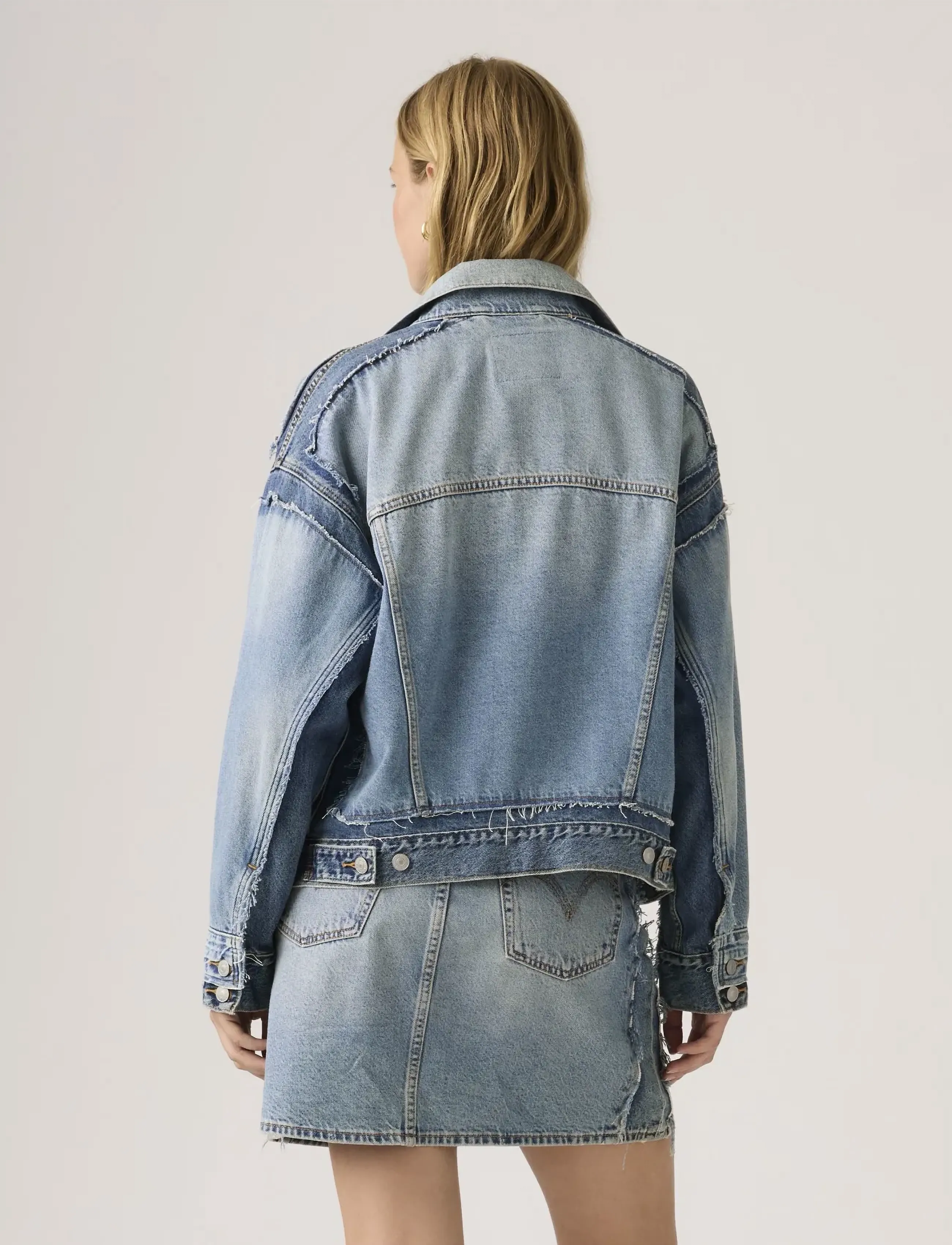 Levi's® - DECON 90S TRUCKER UPON REFLECT - pavasara jakas - med indigo - worn in - 3