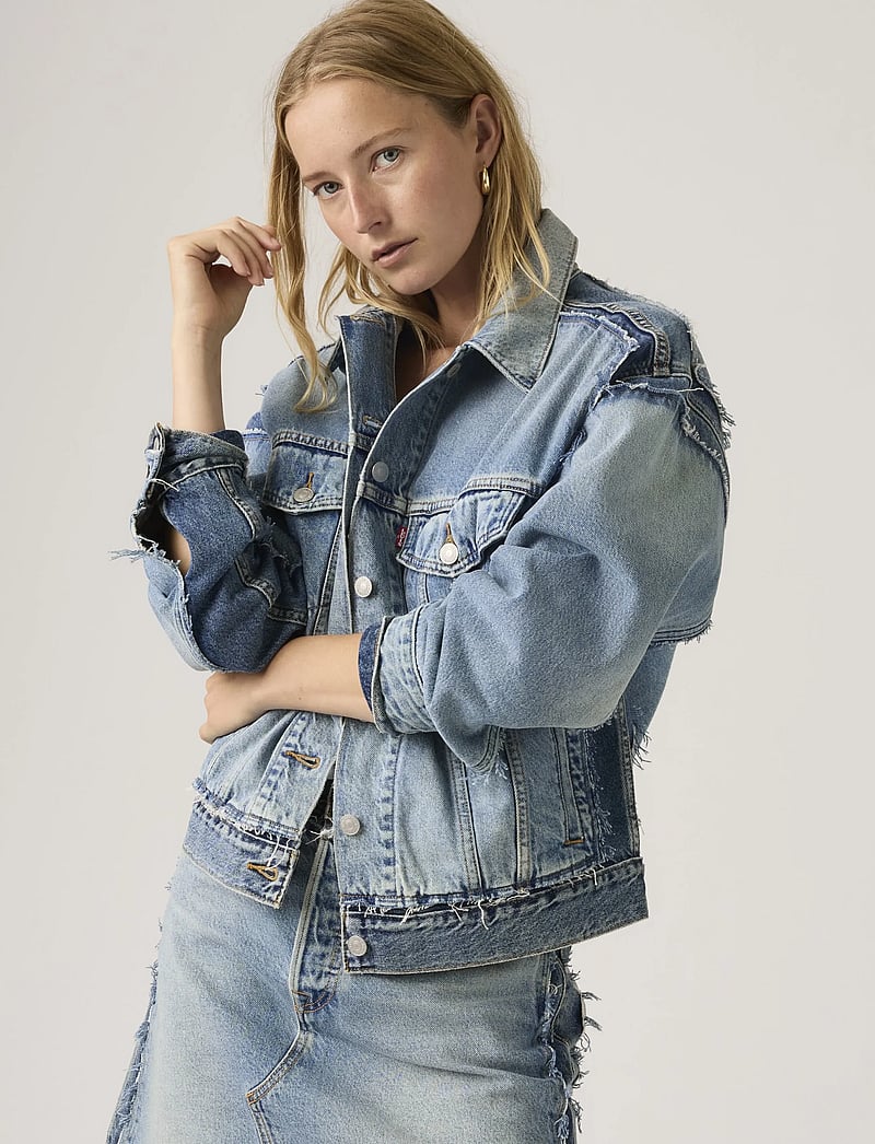 Levi's® - DECON 90S TRUCKER UPON REFLECT - kevadjoped - med indigo - worn in - 5