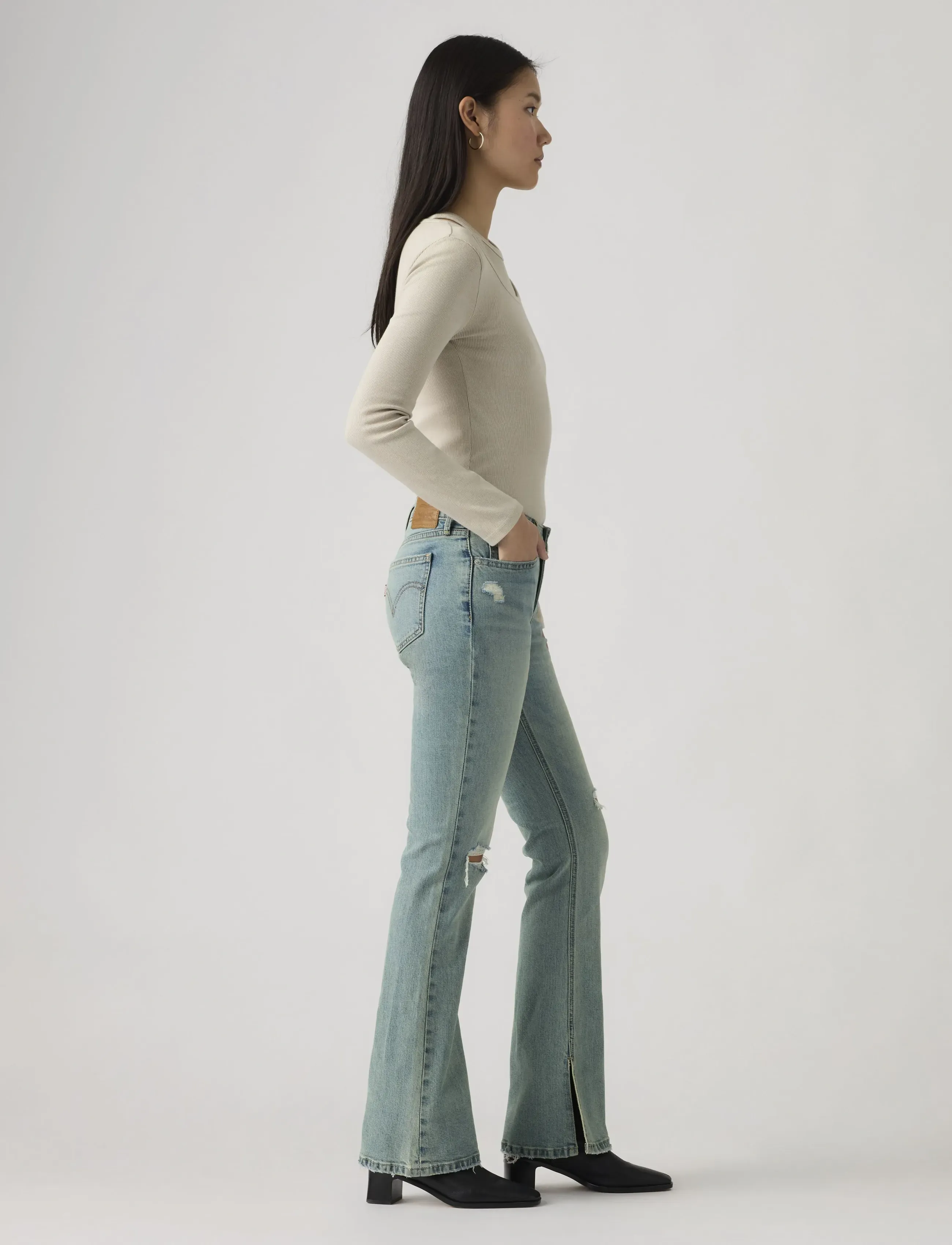 Levi's® - LOW SLIM BOOT TINTED MEMORIES - jeans évasés - light indigo - worn in - 3