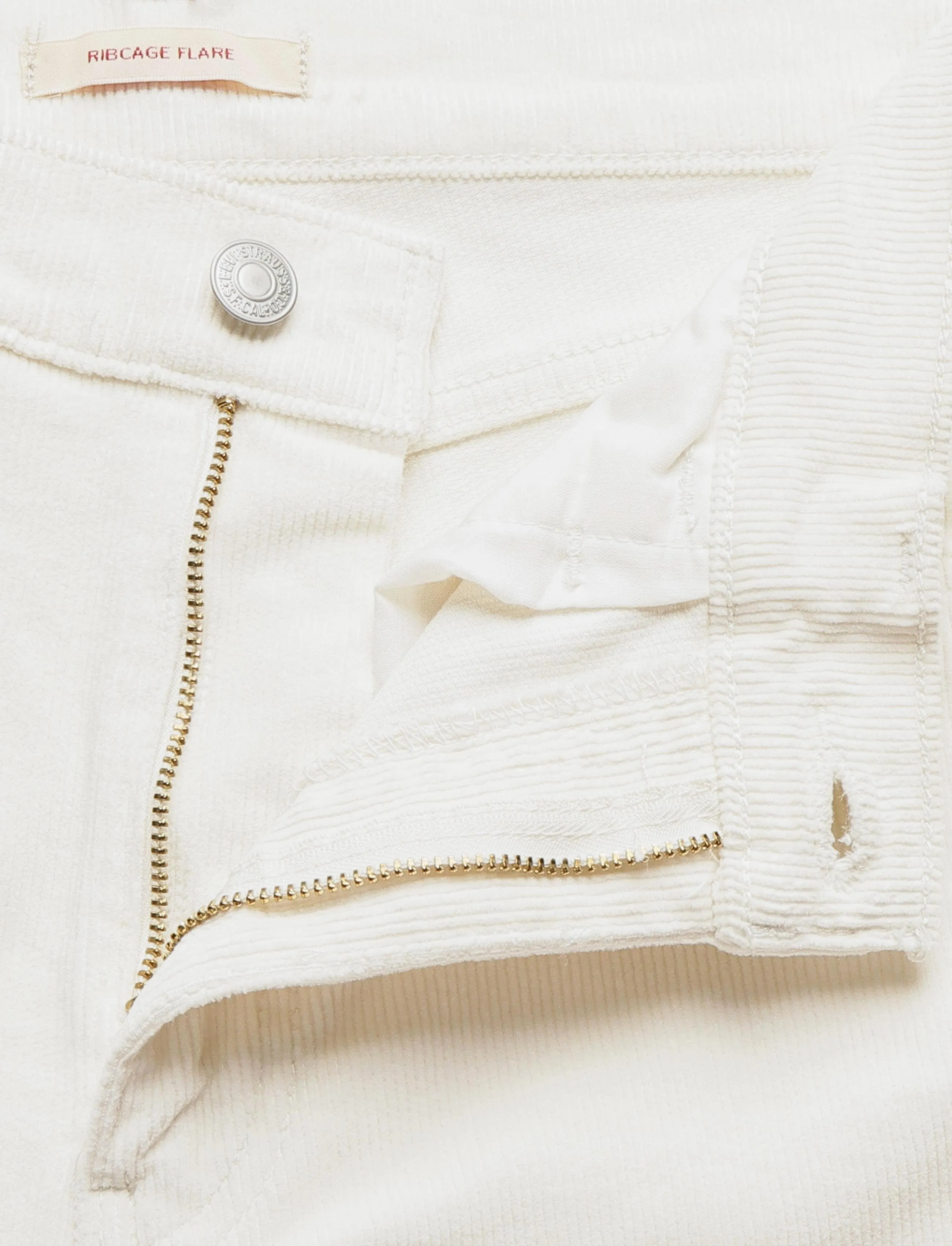 Levi's® - RIBCAGE FLARE H226 EGRET - utsvängda jeans - whites - 3