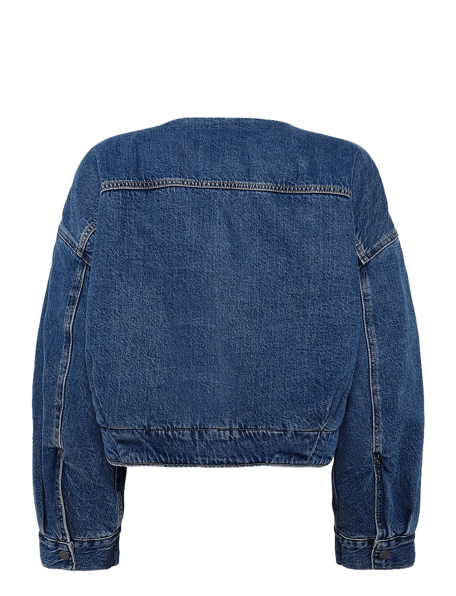 Levi's® - COLLARLESS CROP SHERPA TRUCKER - spring jackets - med indigo - worn in - 2