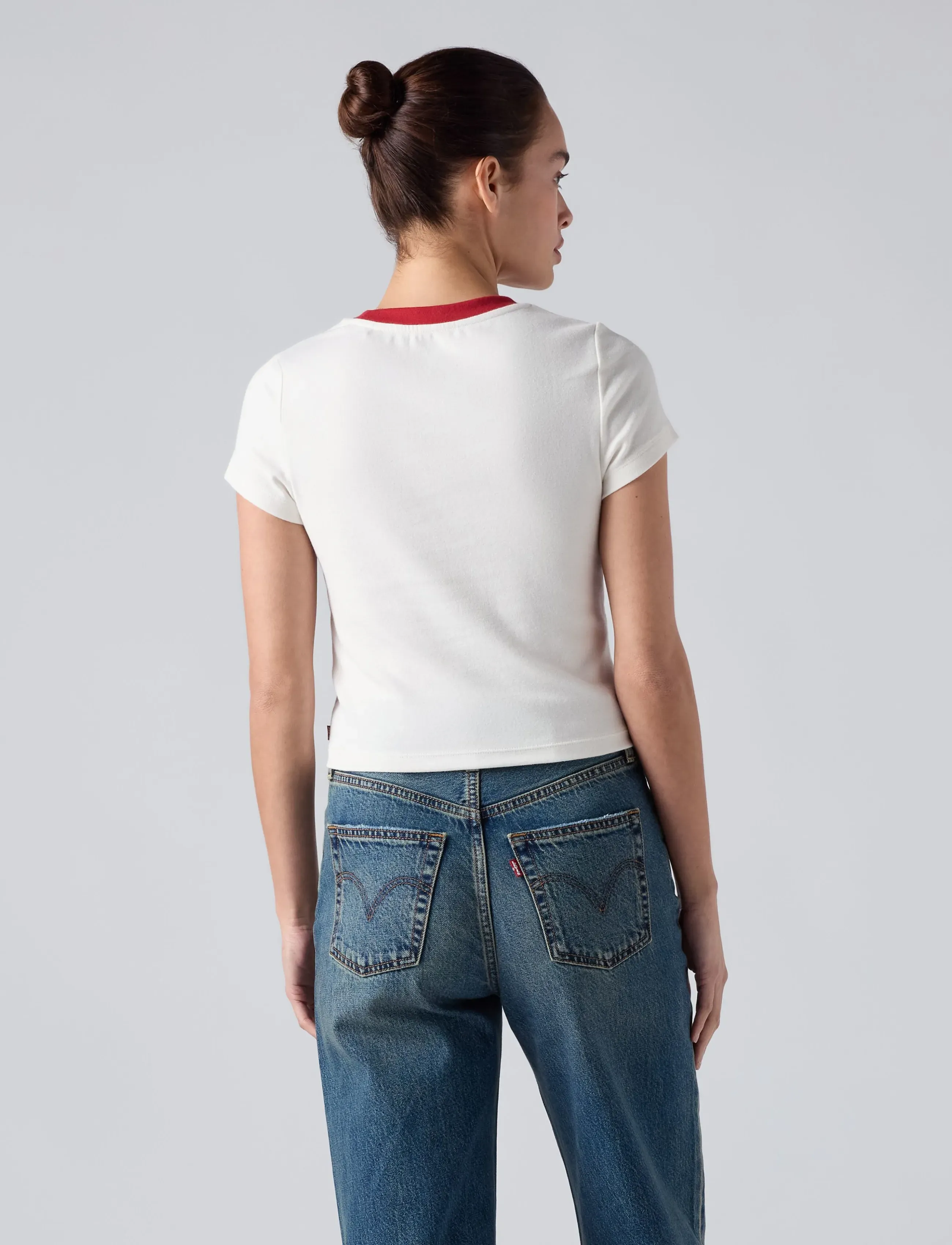 Levi's® - GR ESSENTIAL BABY TEE SING IT - t-särgid - whites - 4