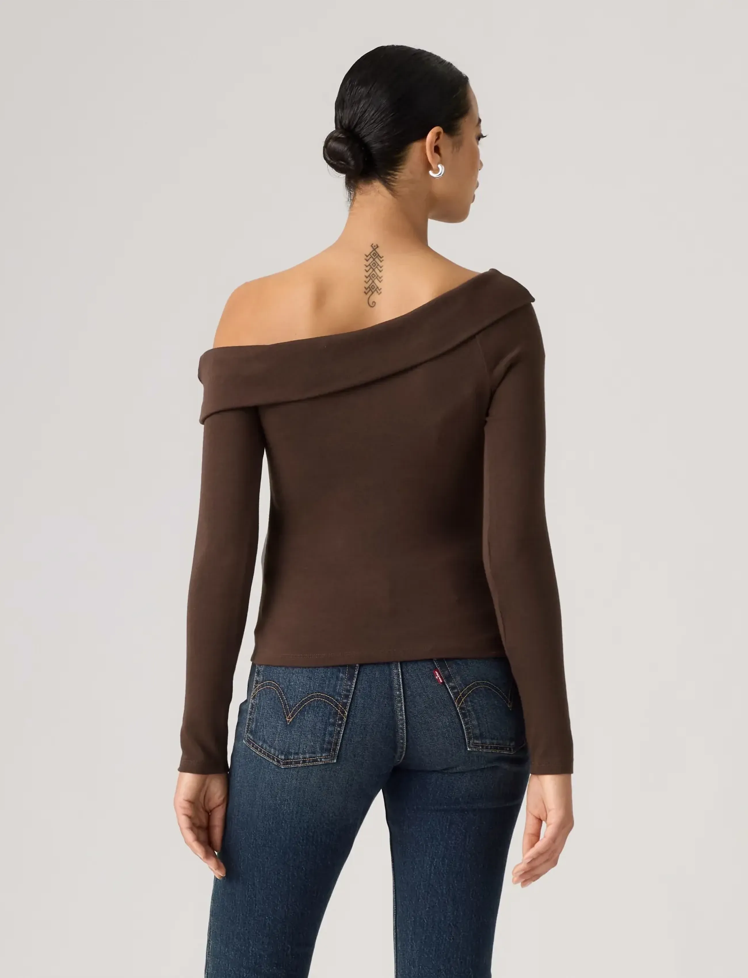 Levi's® - CLARA RIB OFF SHOULDER LS JAVA - långärmade toppar - browns - 4