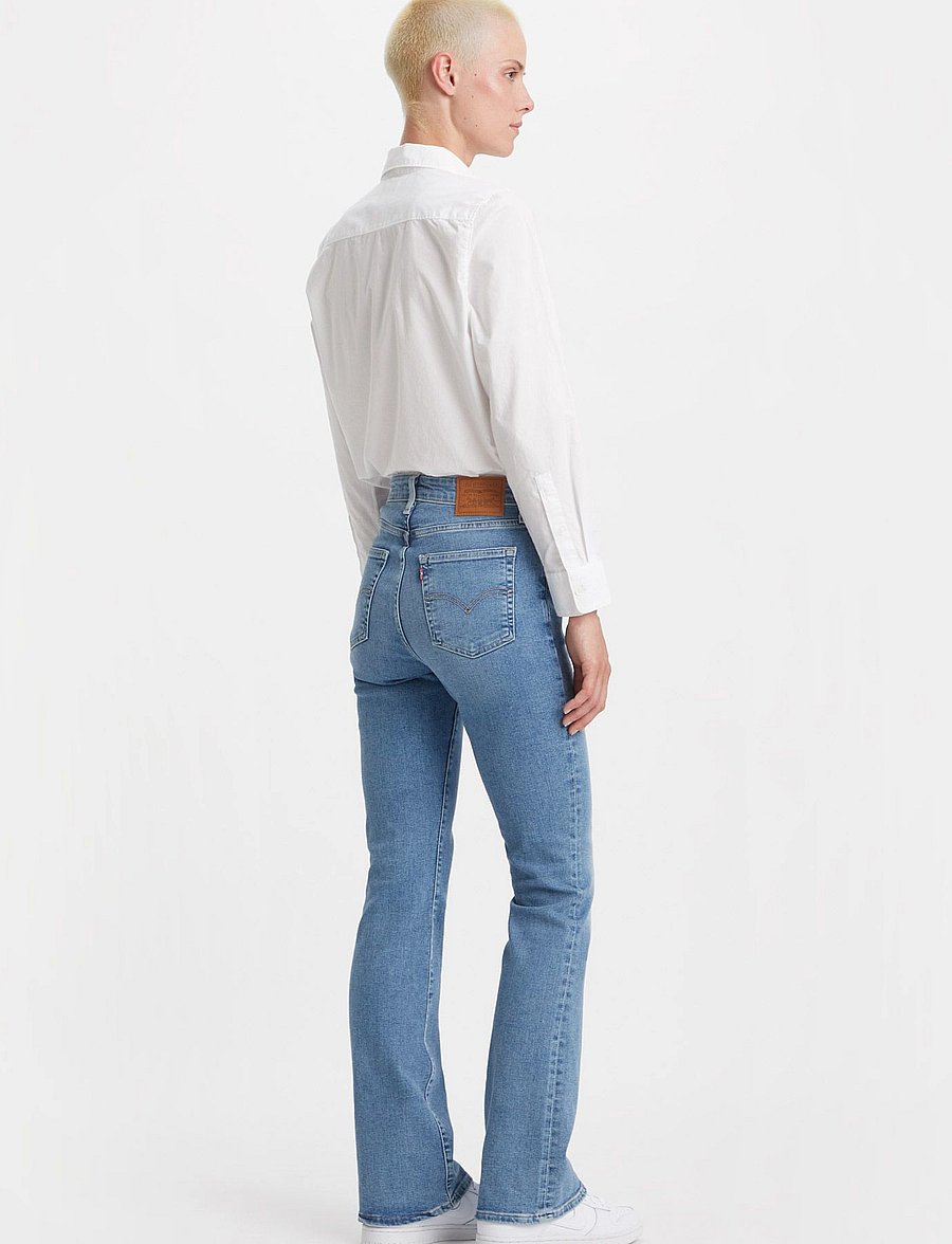 Levi's® - 725 HIGH RISE BOOTCUT BLUE WAV - flared jeans - light indigo - worn in - 4