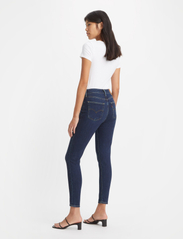 LEVI´S Women - 721 HIGH RISE SKINNY BLUE SWEL - skinny jeans - dark indigo - worn in - 4