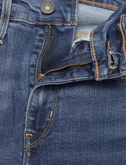 LEVI´S Women - 724 HIGH RISE STRAIGHT Z0746 D - džinsa bikses ar tievām starām - dark indigo - worn in - 8