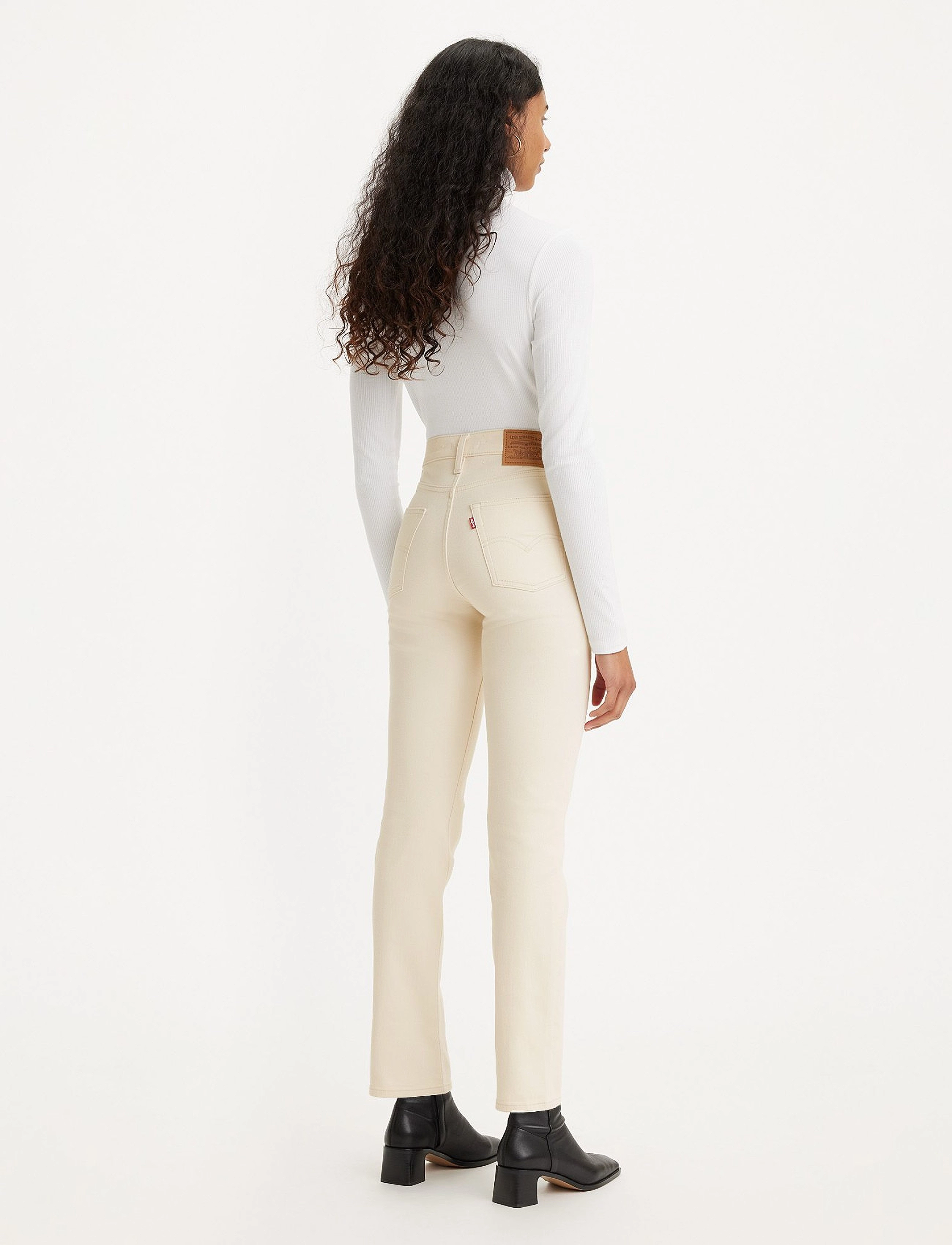 LEVI´S Women - 724 HIGH RISE STRAIGHT WHITECAP GRAY - neutrals - 3