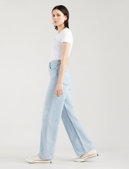 LEVI´S Women - HIGH LOOSE IM A FACT - džinsa bikses ar platām starām - light indigo - flat finis - 5