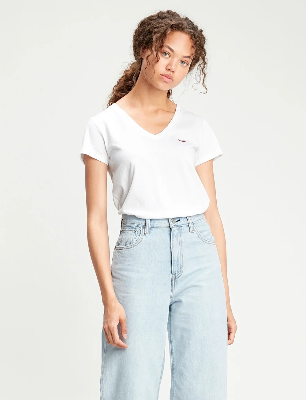 Levi's® - PERFECT VNECK WHITE + COTTON - t-shirts - neutrals - 0