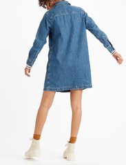 LEVI´S Women - SELMA DRESS GOING STEADY (3) - skjortekjoler - med indigo - worn in - 3