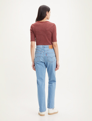 LEVI´S Women - 70S HIGH SLIM STRAIGHT Z0639 M - džinsa bikses ar taisnām starām - med indigo - worn in - 8