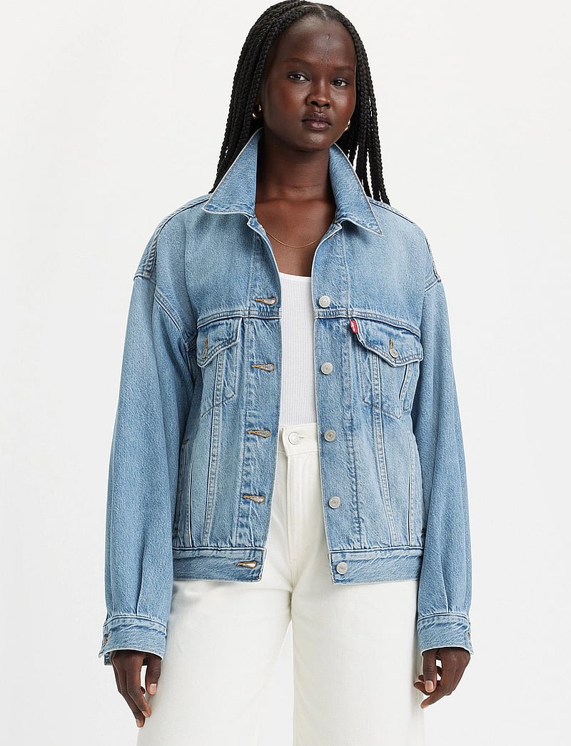 Levi's® - 90S TRUCKER SOFT AS BUTTER MID - kevadjoped - med indigo - worn in - 3