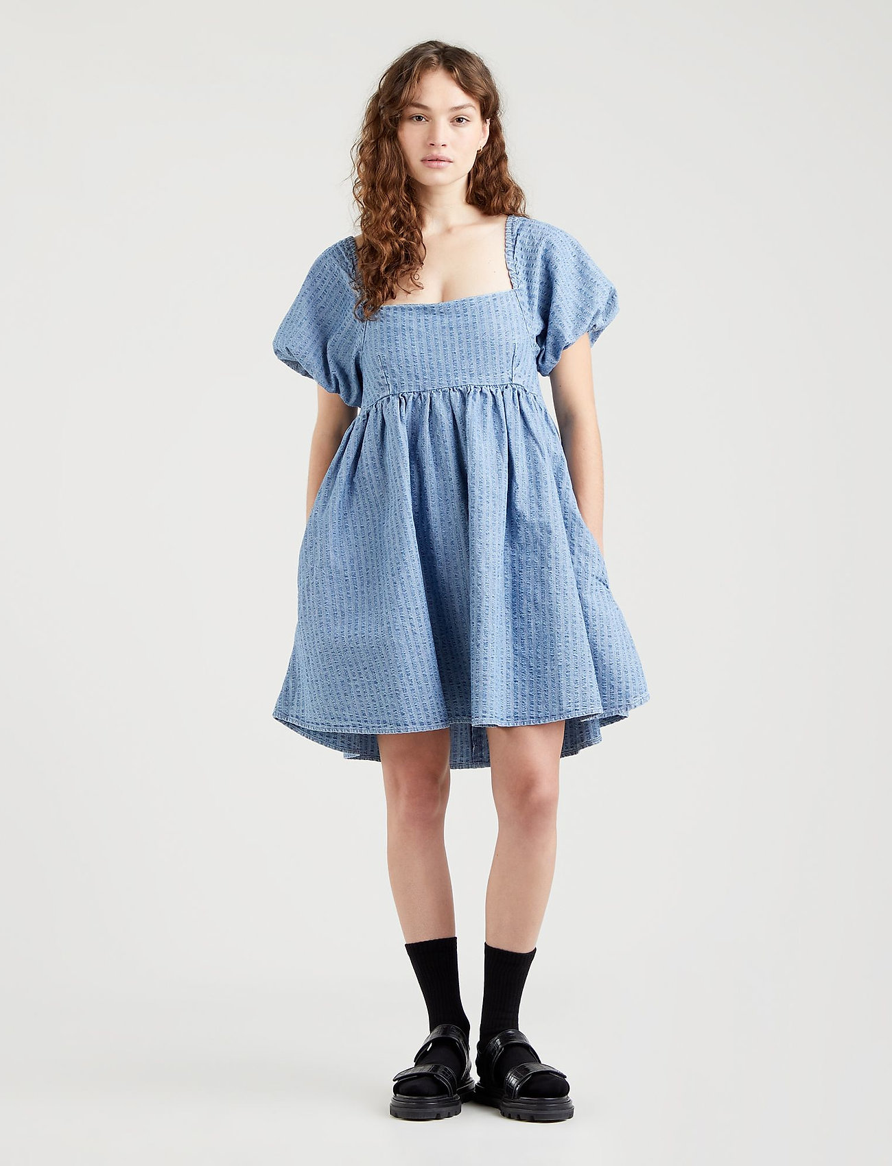 Levi's® SAGE DENIM DRESS SOUND WAVE - Kjoler - BLUES / blue