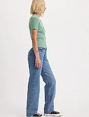 LEVI´S Women - 501 90S DREW ME IN - pantalons larges - light indigo - worn in - 5