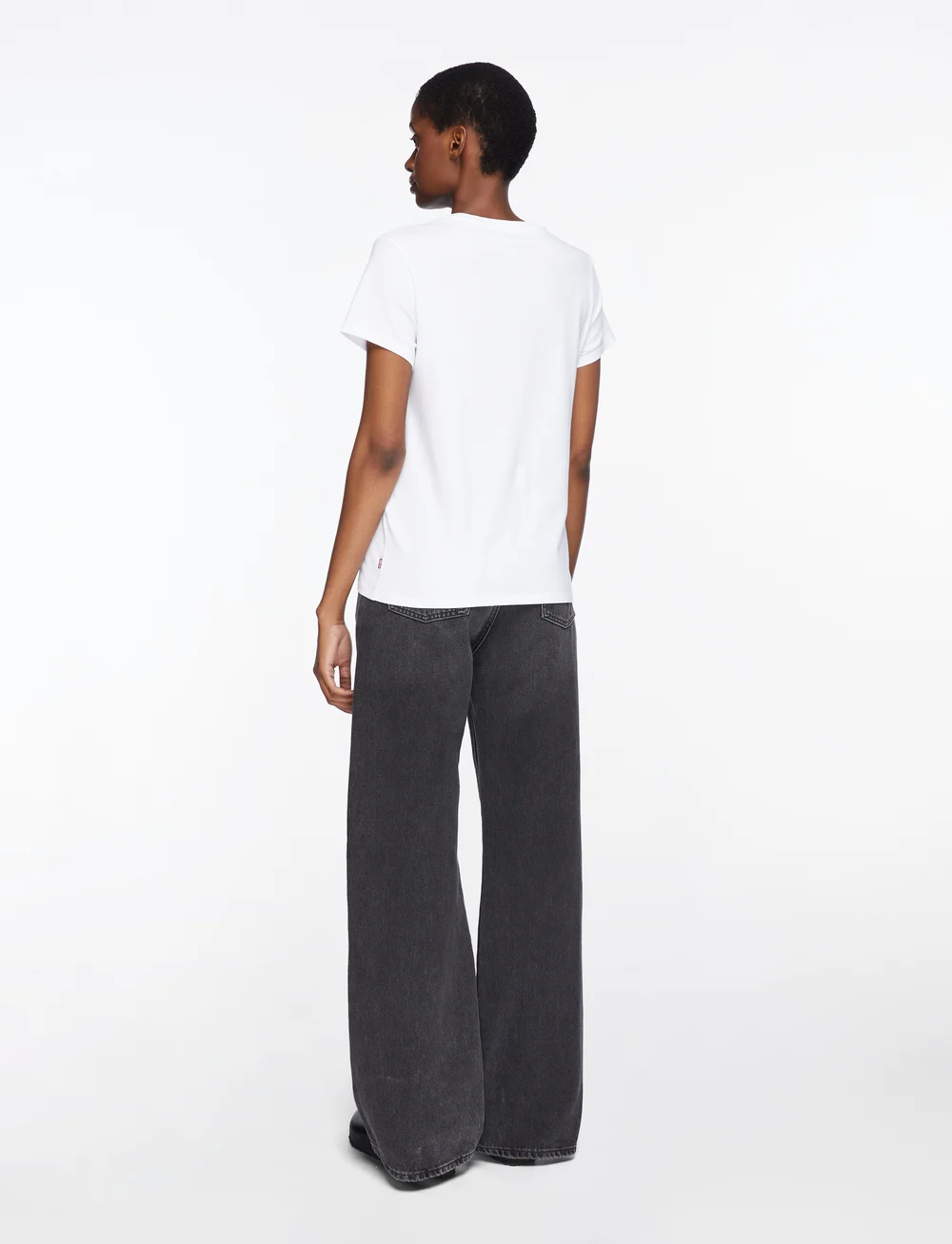 Levi's® - LSE THE PERFECT TEE LSE_BATWIN - t-shirts - whites - 4