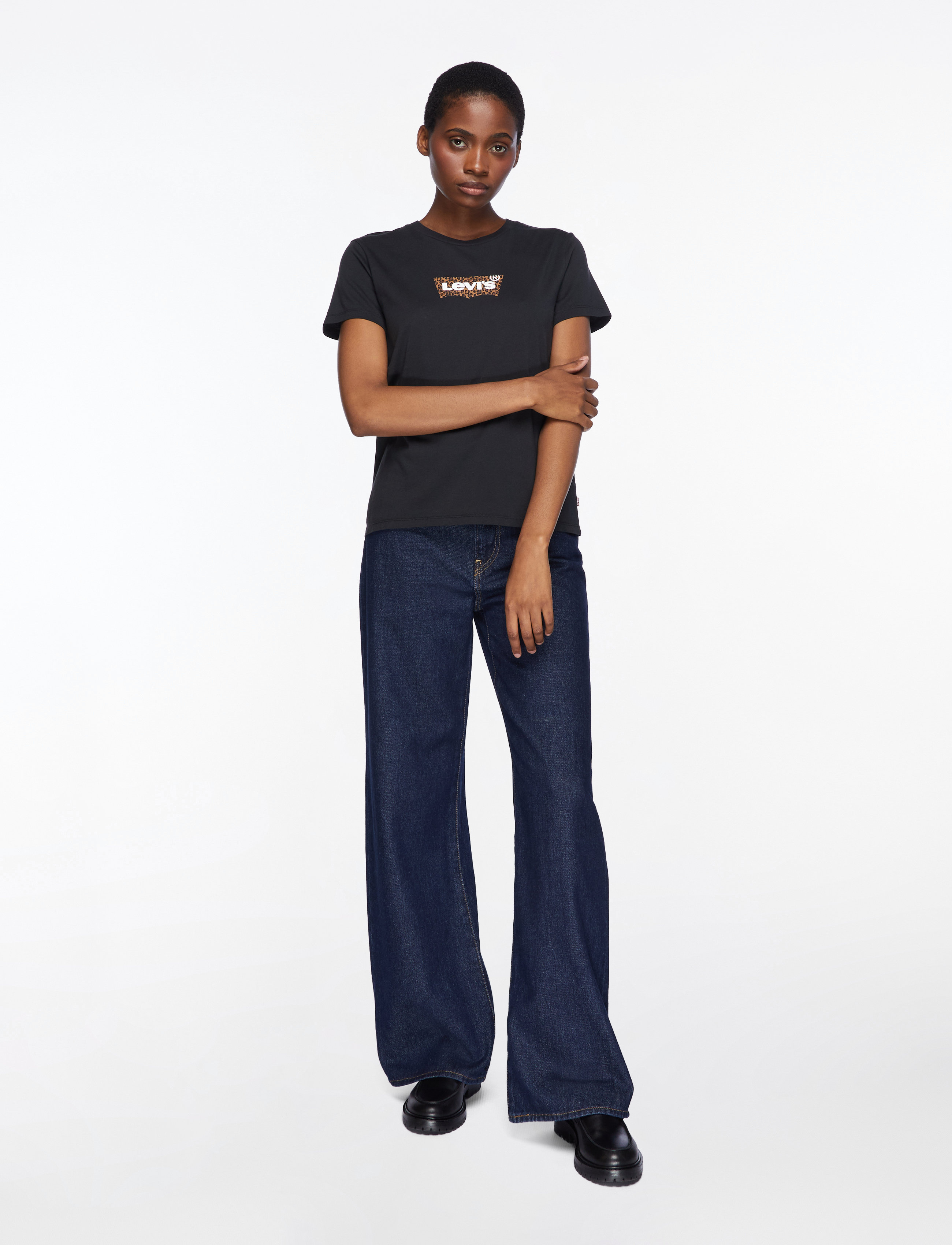 Levi's® - LSE THE PERFECT TEE LSE_BATWIN - t-krekli - blacks - 2