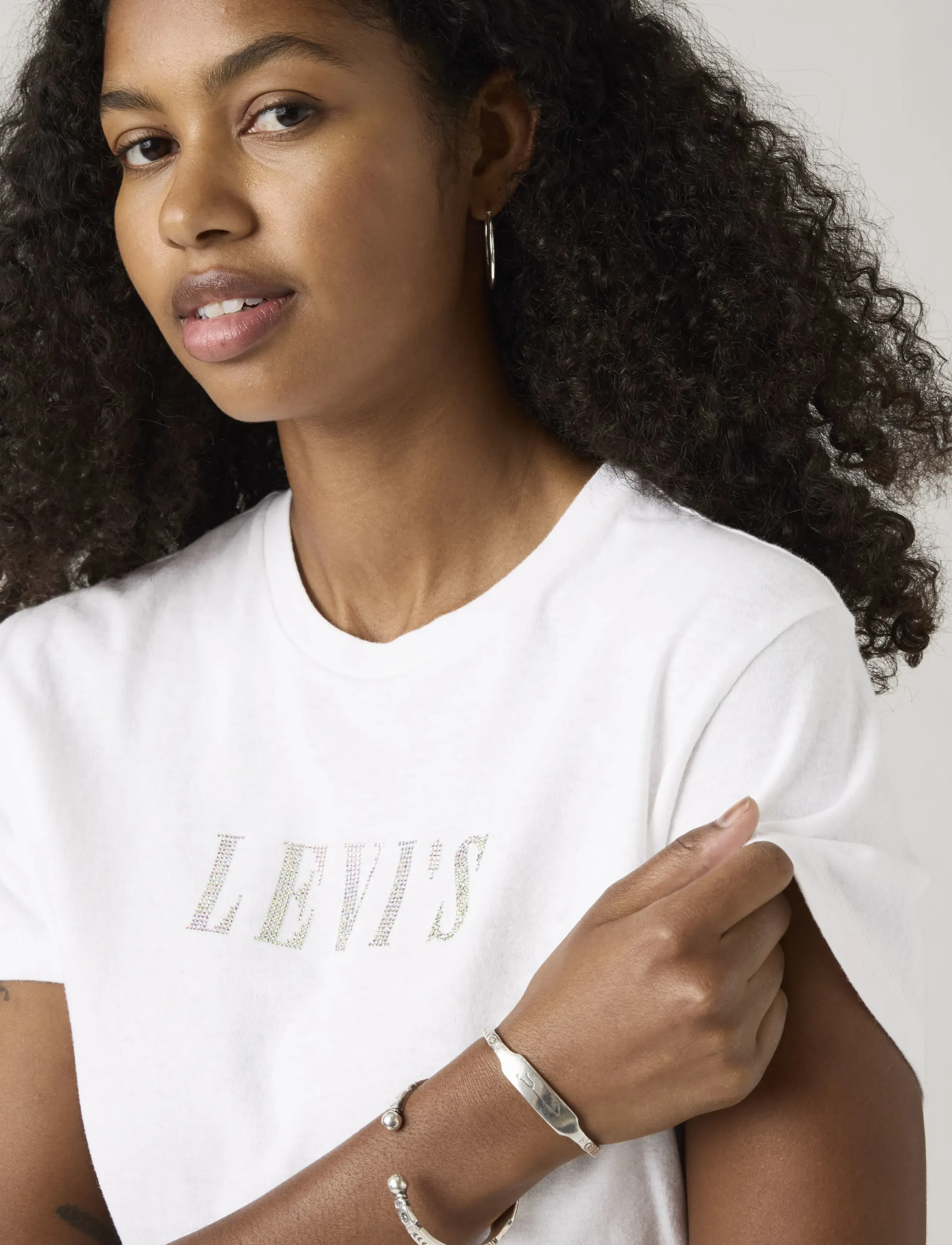 Levi's® - GRAPHIC CLASSIC TEE RHINESTONE - marškinėliai - whites - 4