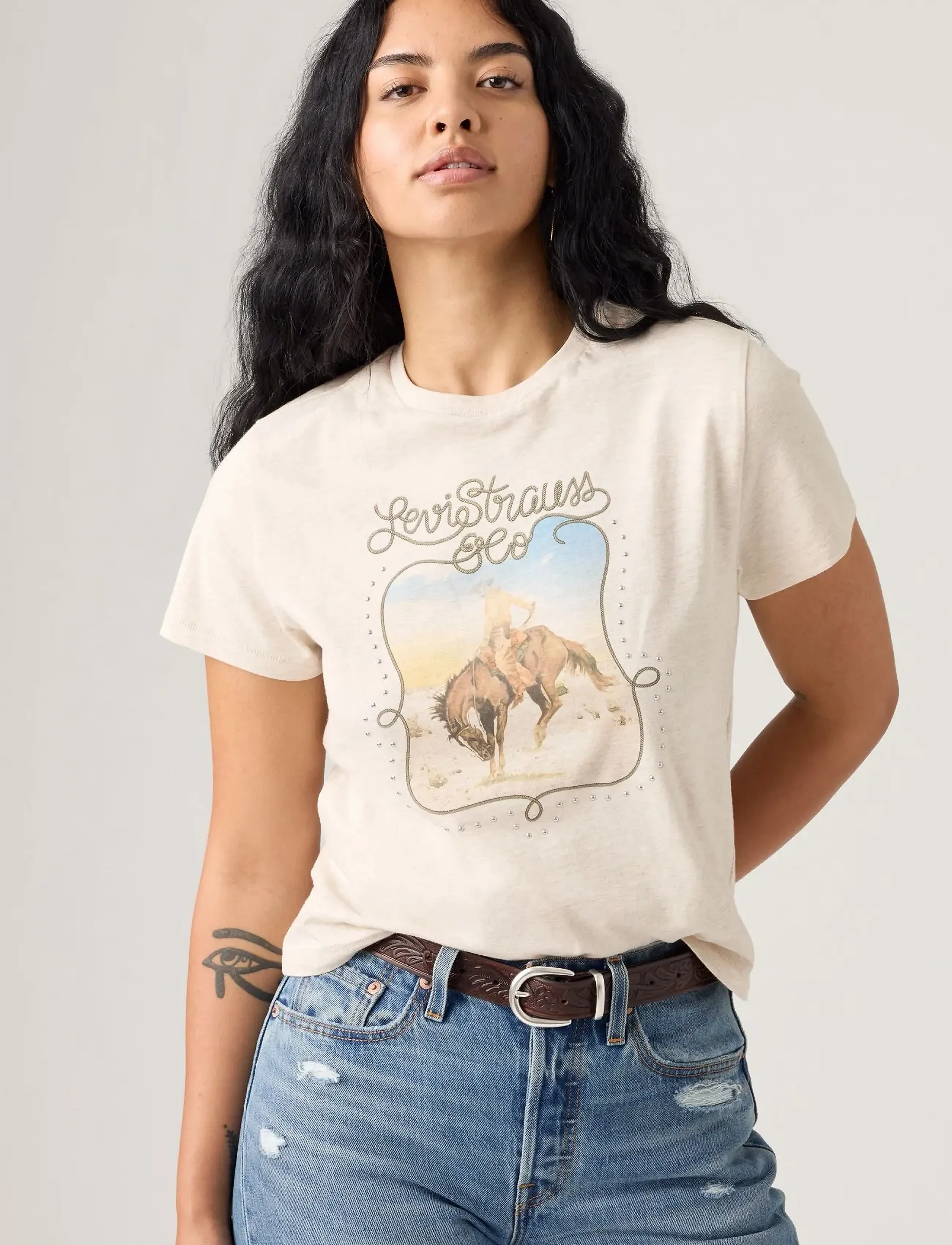 Levi's® - GRAPHIC CLASSIC TEE STUDDED CO - neutrals - 1