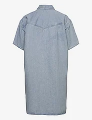 LEVI´S Women - ELOWEN WESTERN DRESS Z3341 IND - jeansklänningar - light indigo - worn in - 1