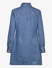 LEVI´S Women - SHAY DENIM DRESS OLD 517 BLUE - farkkumekot - light indigo - worn in - 1