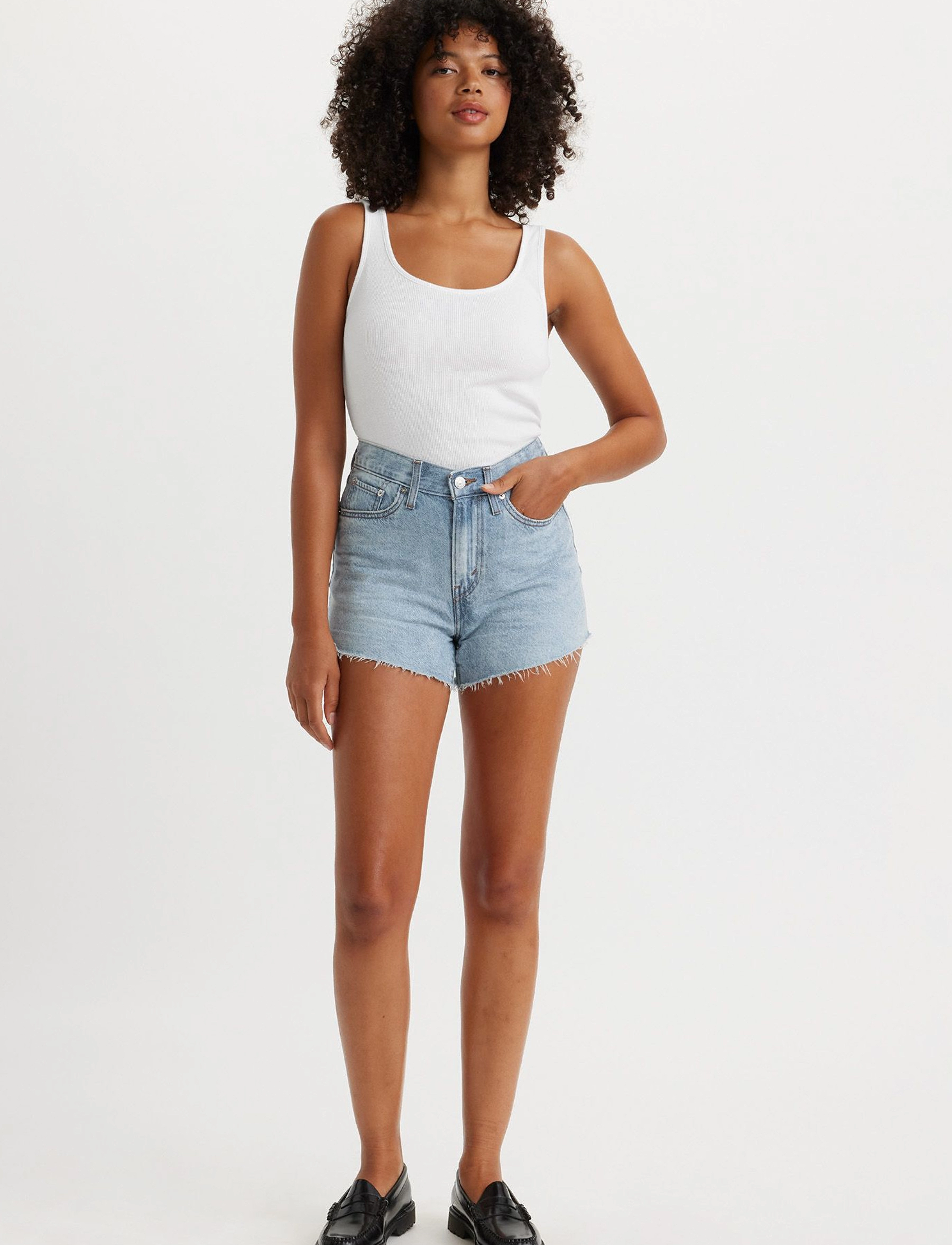 LEVI´S Women - 80S MOM SHORT MAKE A DIFFERENC - light indigo - worn in - 3