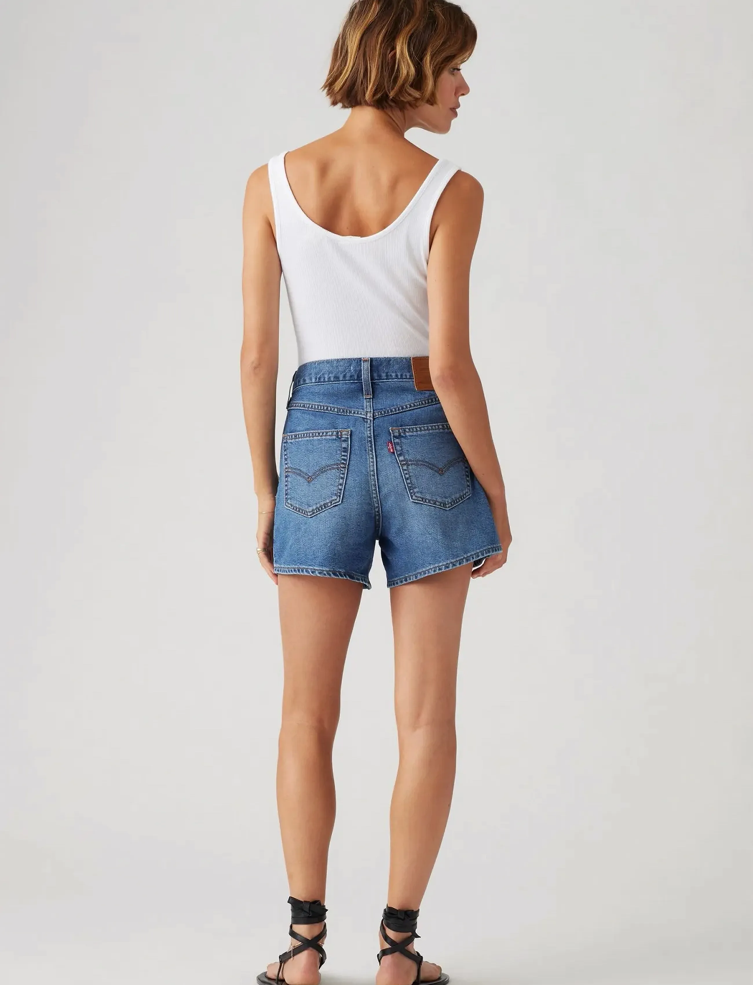 Levi's® - 80S MOM SHORT COOL CITY WHIP - jorts - med indigo - worn in - 4