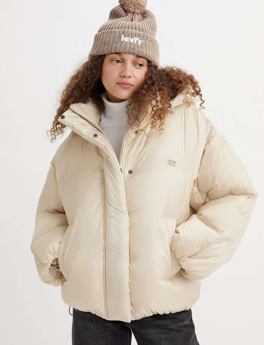 LEVI S Women Pillow Bubble Shorty Almond Mi 85 . Buy Down