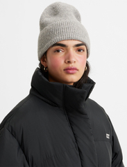 LEVI´S Women - PILLOW BUBBLE MID CAVIAR - winter jackets - blacks - 5