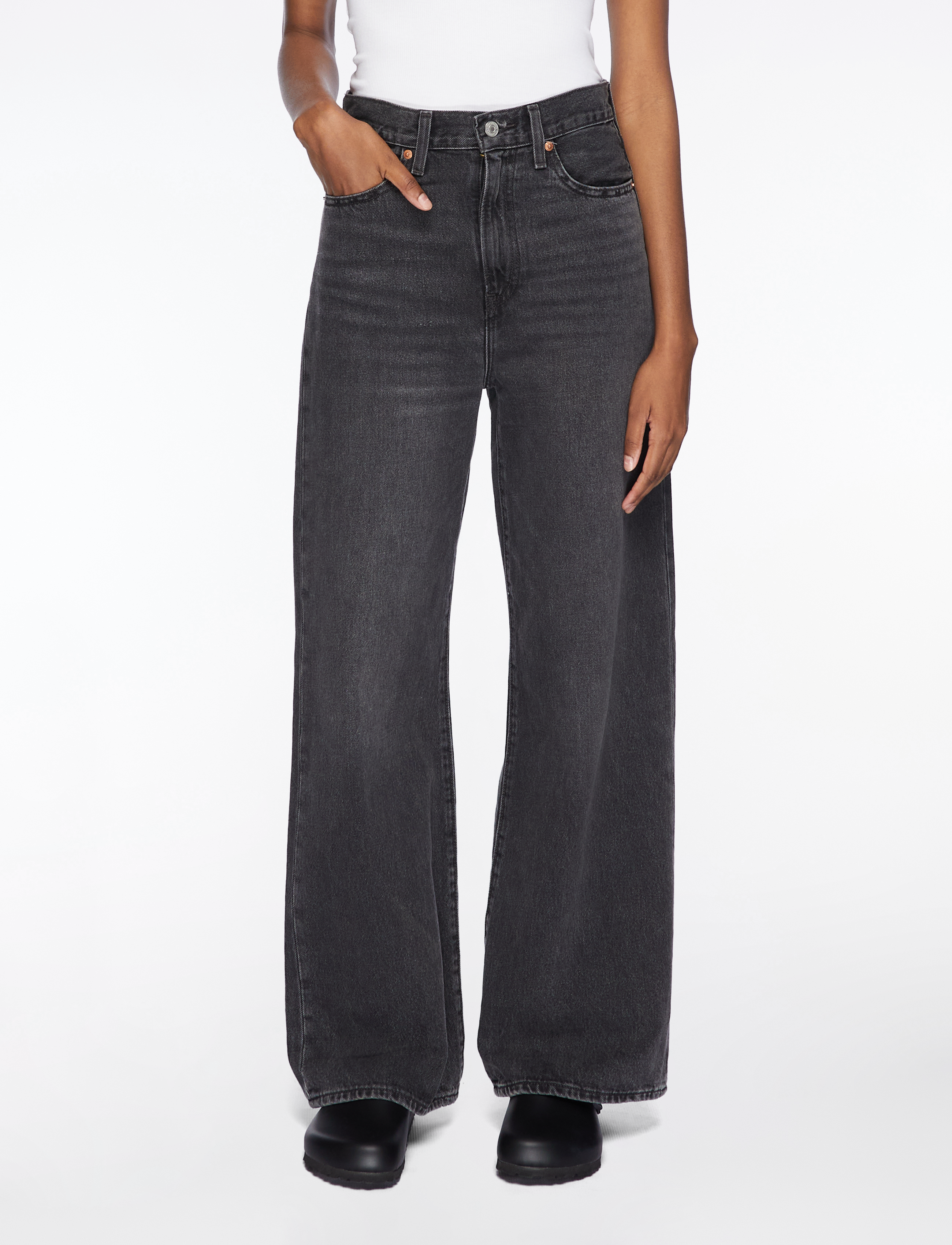 Levi's® RIBCAGE WIDE LEG H223 SWIPE UP - Transitional Layering - BLACKS / black