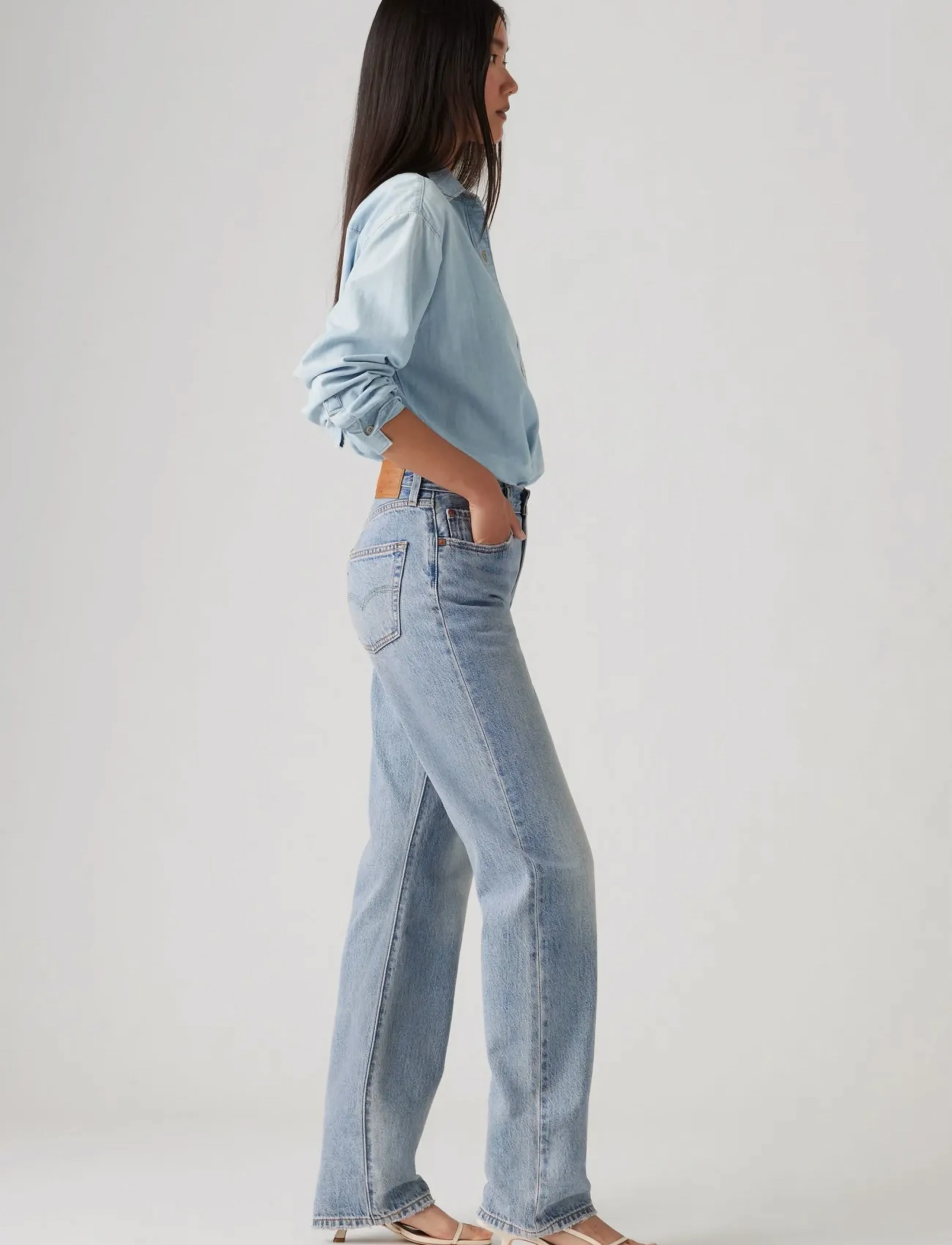 Levi's® - 501 90S LIGHTWEIGHT FUN FLARE - med indigo - worn in - 3