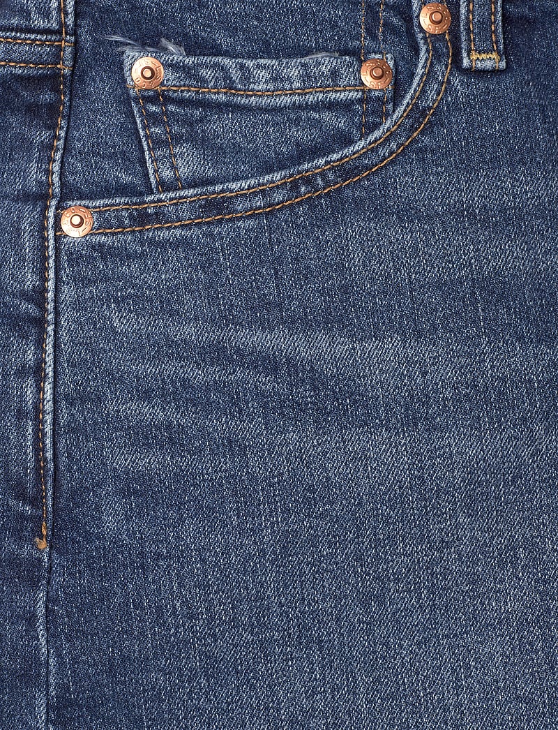 Levi's® - RIBCAGE BERMUDA SHORT BRINGING - farkkushortsit - med indigo - flat finish - 5