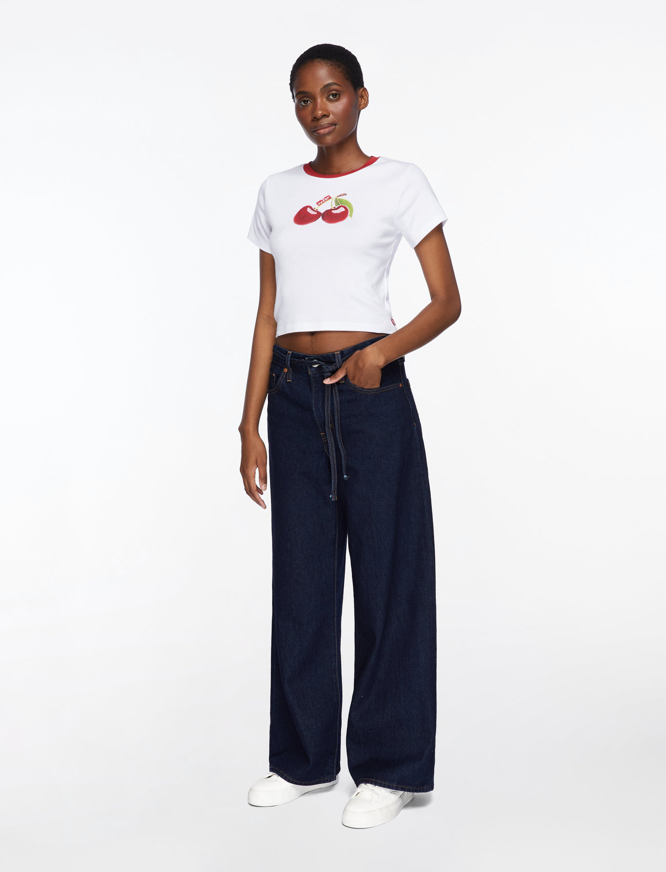 Levi's® - GR ESSENTIAL SPORTY TEE PHOTO - t-shirts - whites - 4