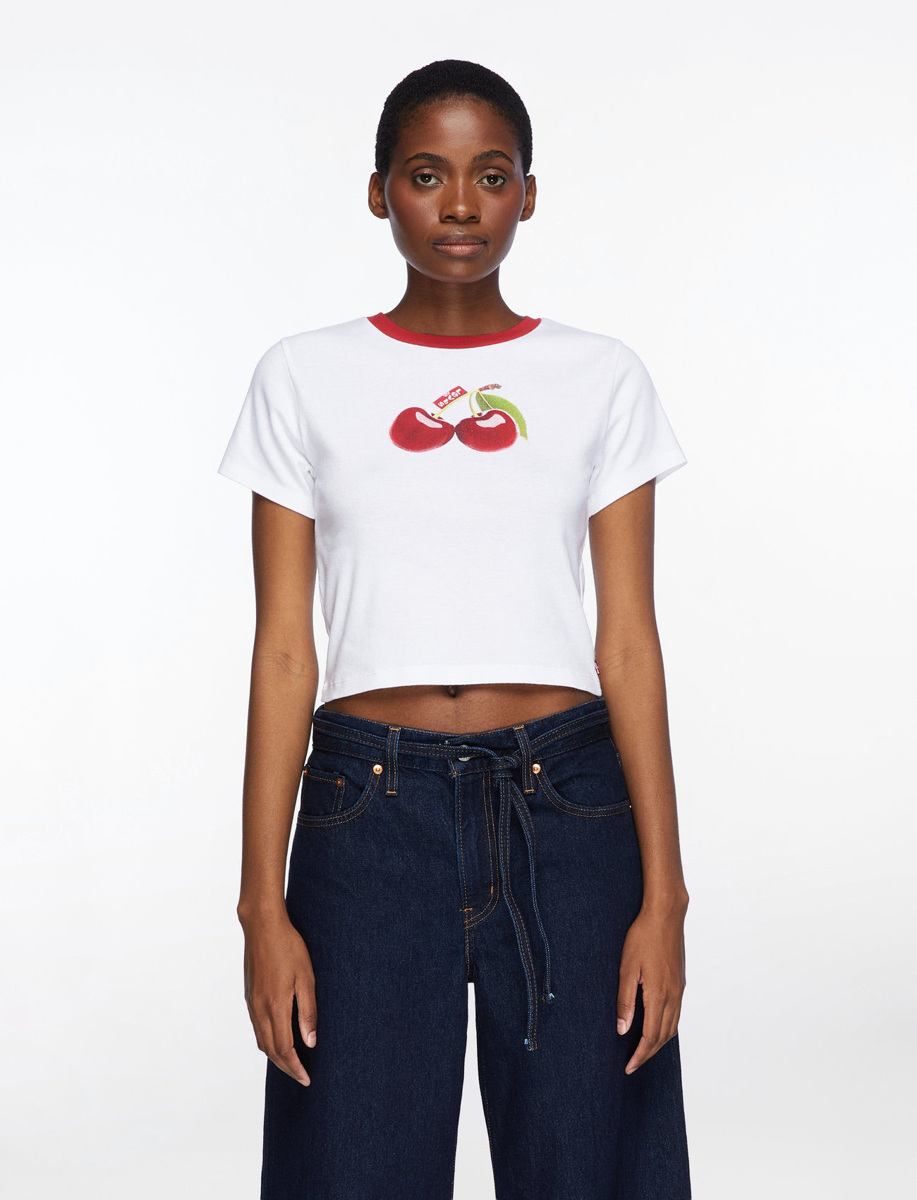 Levi's® - GR ESSENTIAL SPORTY TEE PHOTO - t-shirts - whites - 0