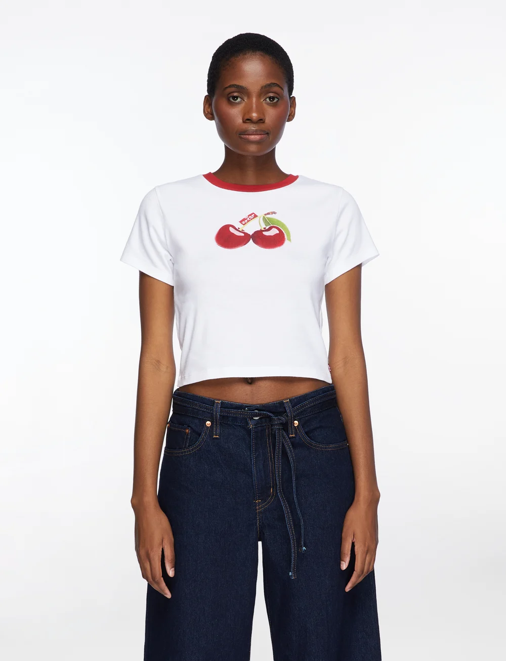 Levi's® - GR ESSENTIAL SPORTY TEE PHOTO - t-shirts - whites - 0