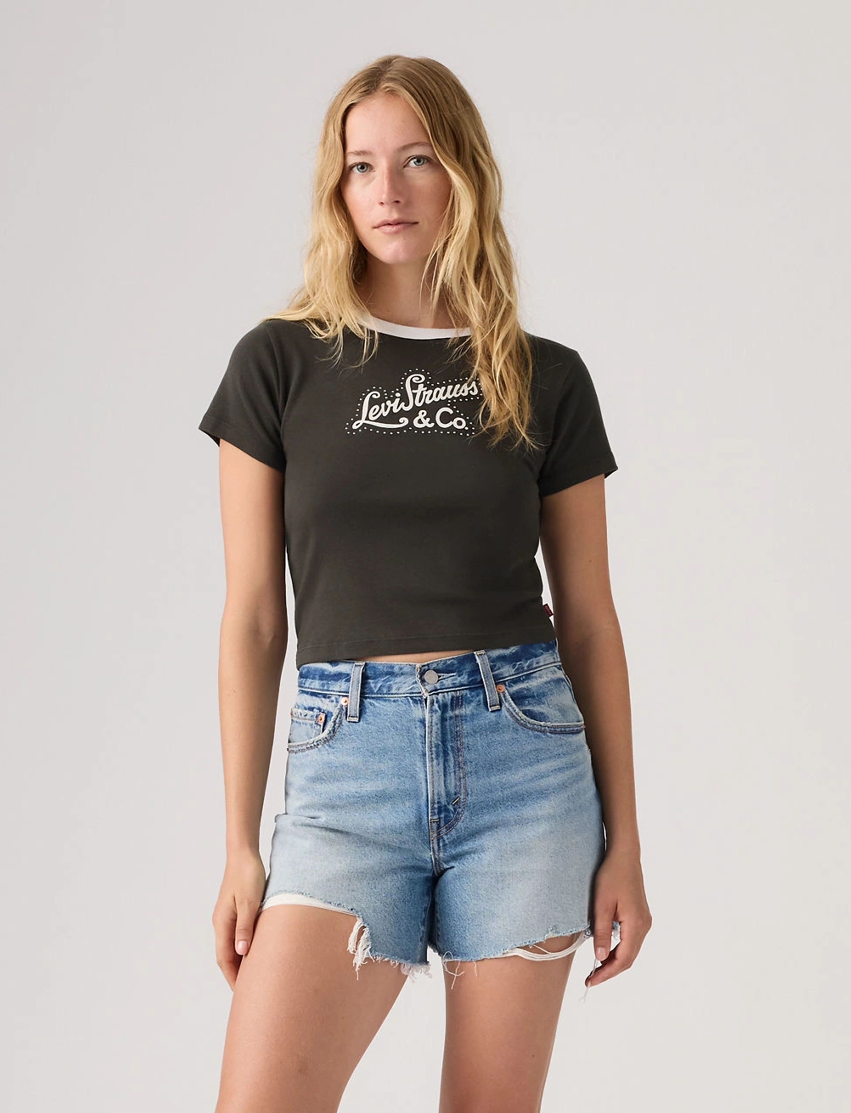 Levi's Gr Essential Sporty Tee Levis, M, Black, T-Shirts & Toppe > Kortærmede, Dame