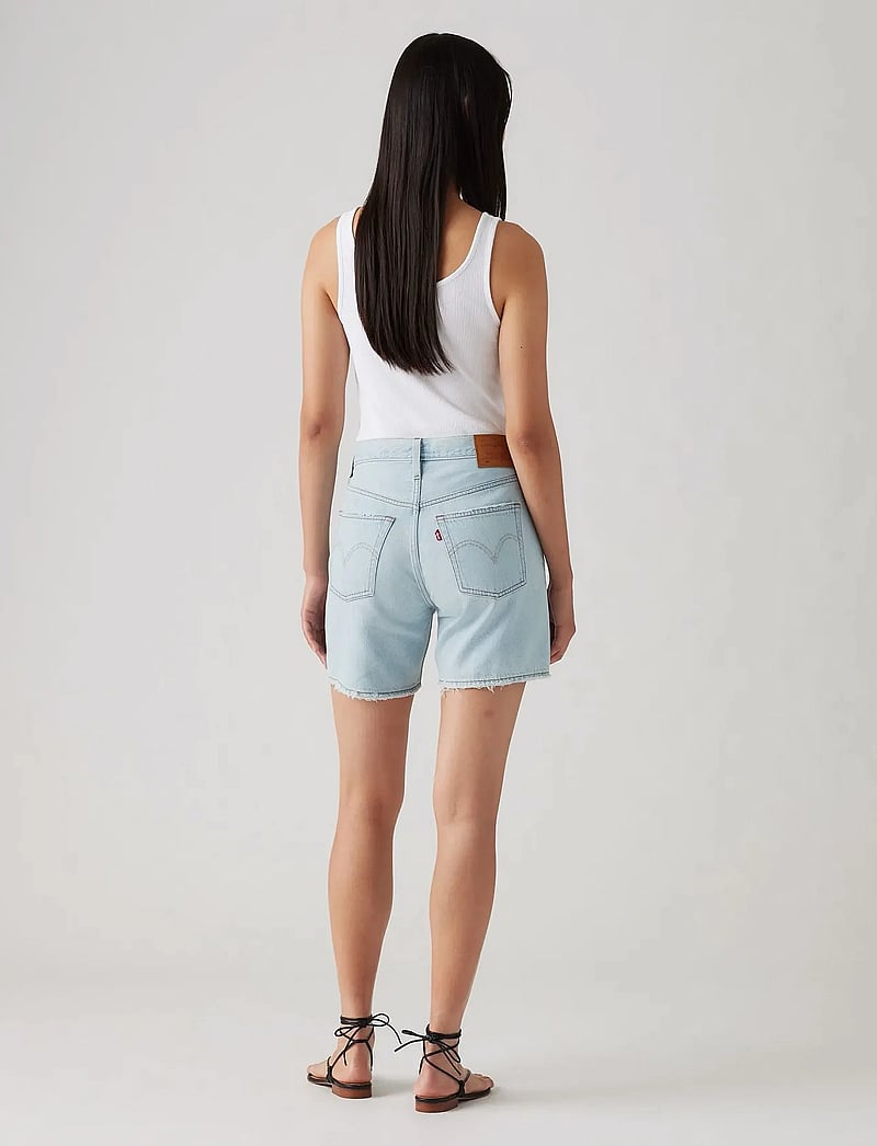Levi's® - 501 MID THIGH SHORT LW MAKE ME - jeansshorts - light indigo - worn in - 4