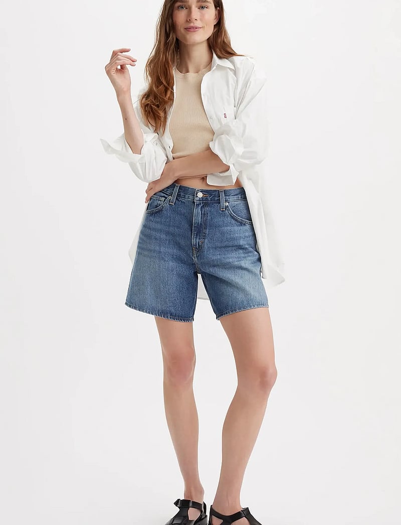 Levi's® - HIGH BAGGY SHORT WORN MEMORY S - jorts - med indigo - flat finish - 0