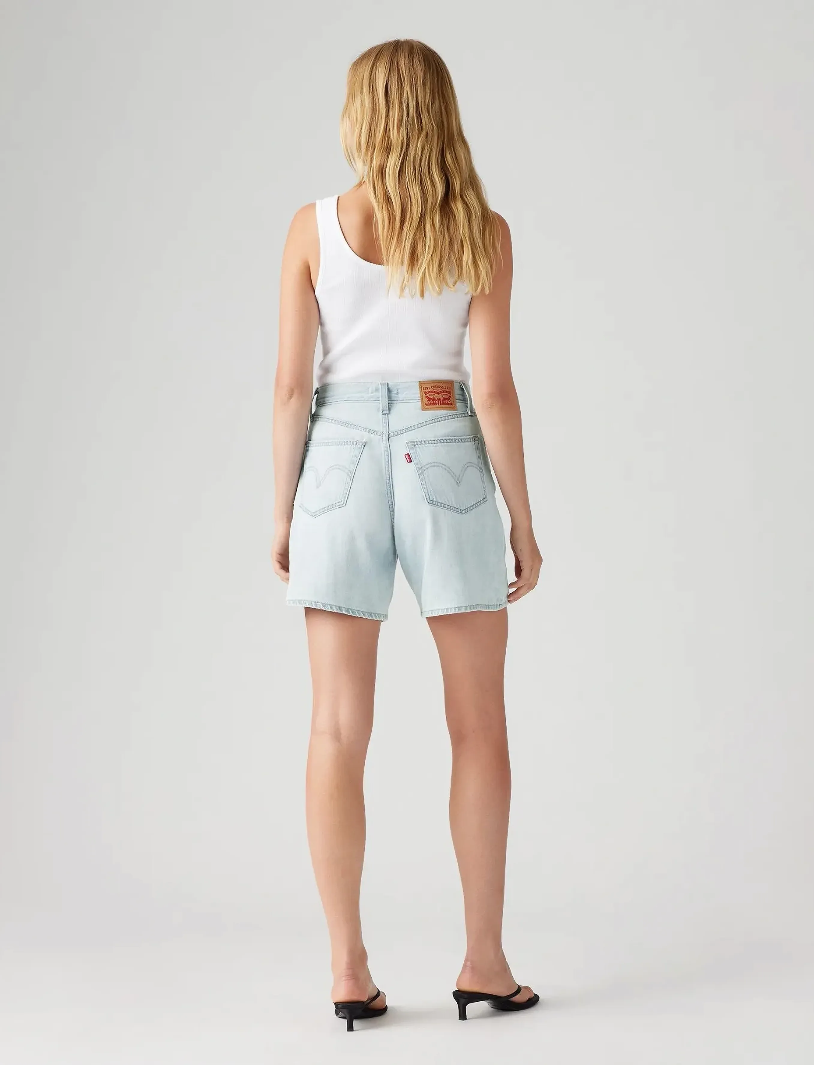 Levi's® - HIGH BAGGY SHORT LUXURY TRIP S - light indigo - flat finis - 4
