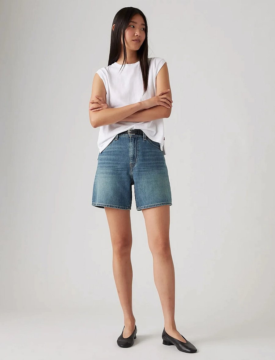 Levi's® - HIGH BAGGY SHORT STOP FLAXING - jeansshorts - med indigo - worn in - 0