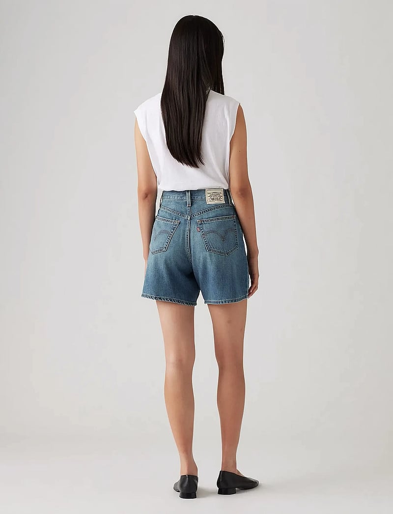 Levi's® - HIGH BAGGY SHORT STOP FLAXING - med indigo - worn in - 4