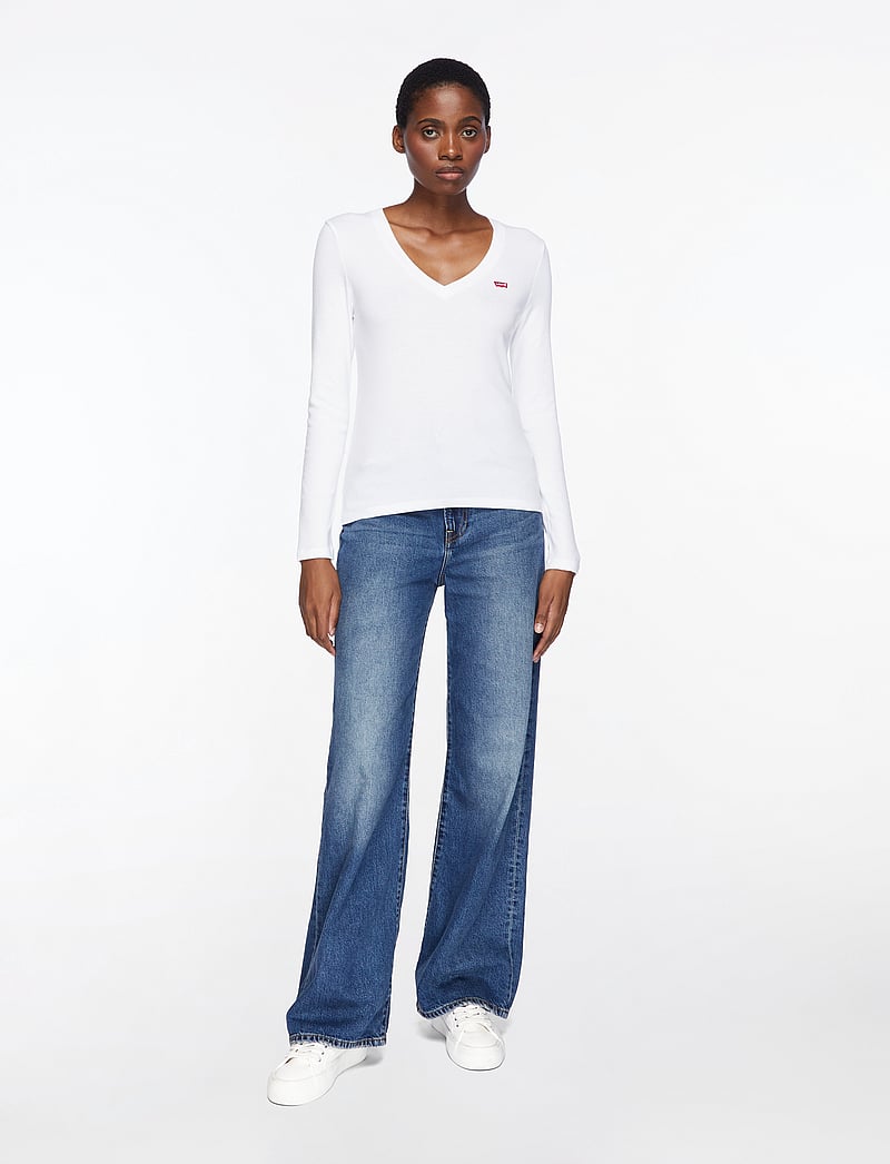 Levi's® - ESSENTIAL HM LS VNECK WHITE + - långärmade toppar - neutrals - 3