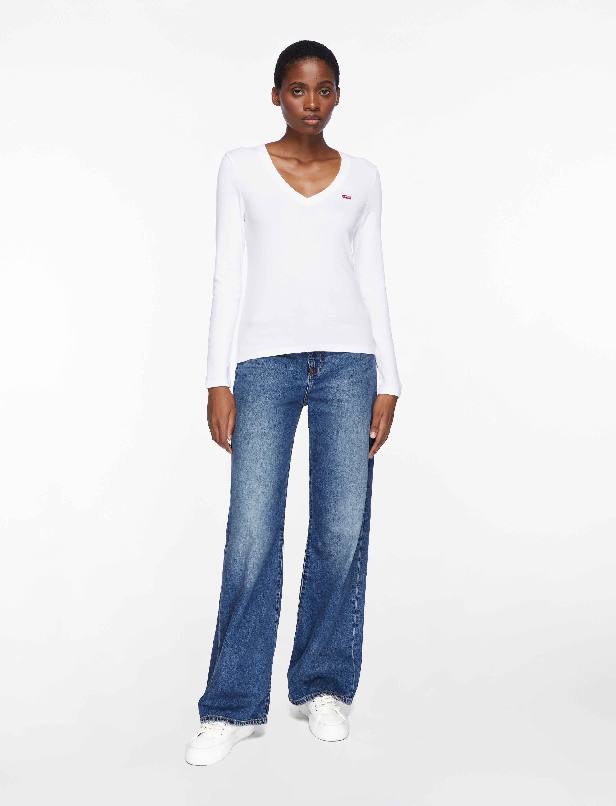 Levi's® - ESSENTIAL HM LS VNECK WHITE + - langärmlige tops - neutrals - 3