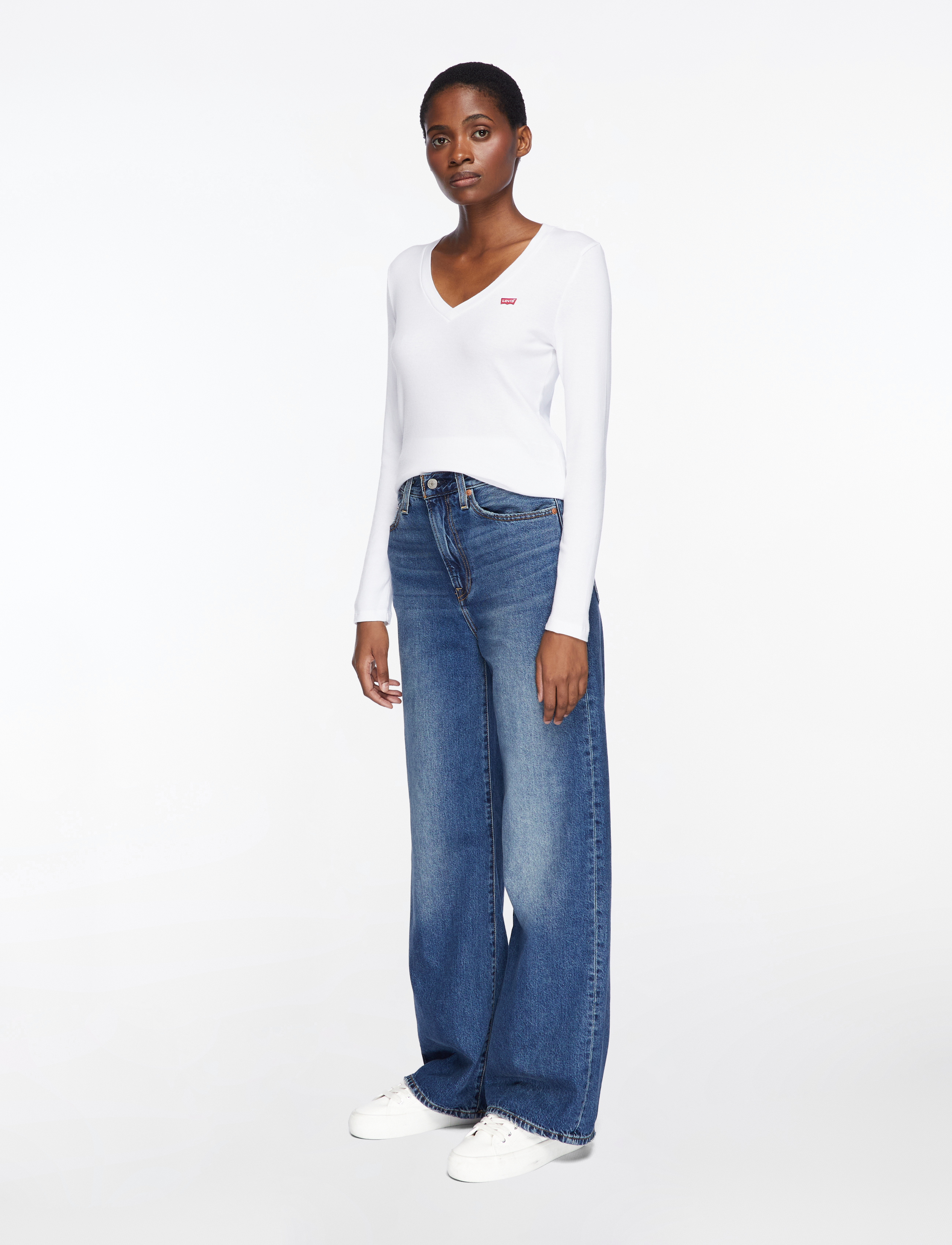 Levi's® - ESSENTIAL HM LS VNECK WHITE + - langärmlige tops - neutrals - 4