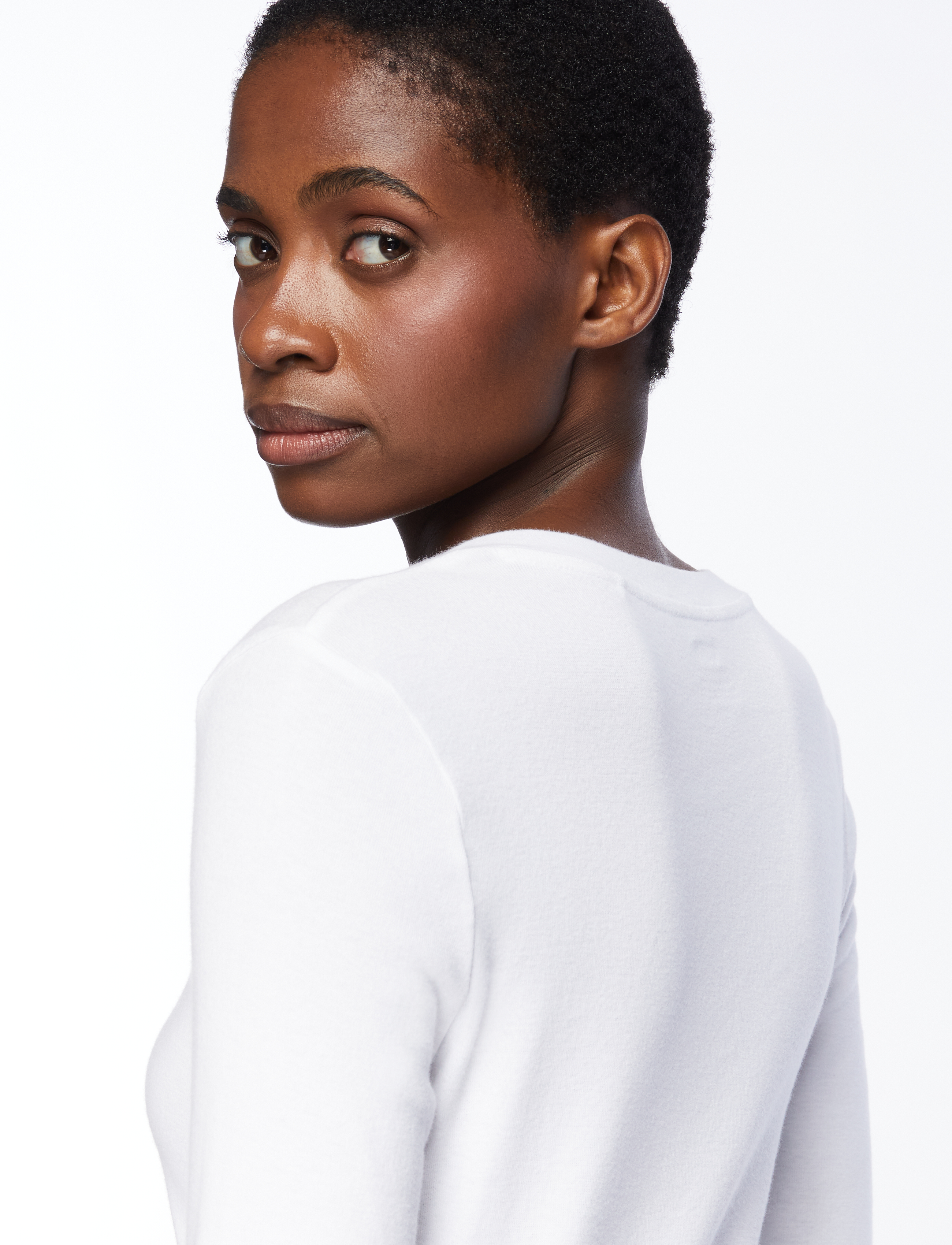 LEVIS ® Essential Hm Ls Vneck White + t-shirts dam – bild 7
