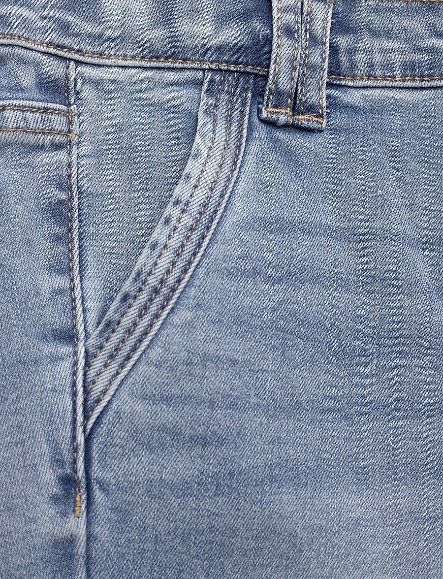 Levi's - Levi's® 726™ High Rise Flare Pocket Detail Jeans - bootcut jeans - worn in blue - 2